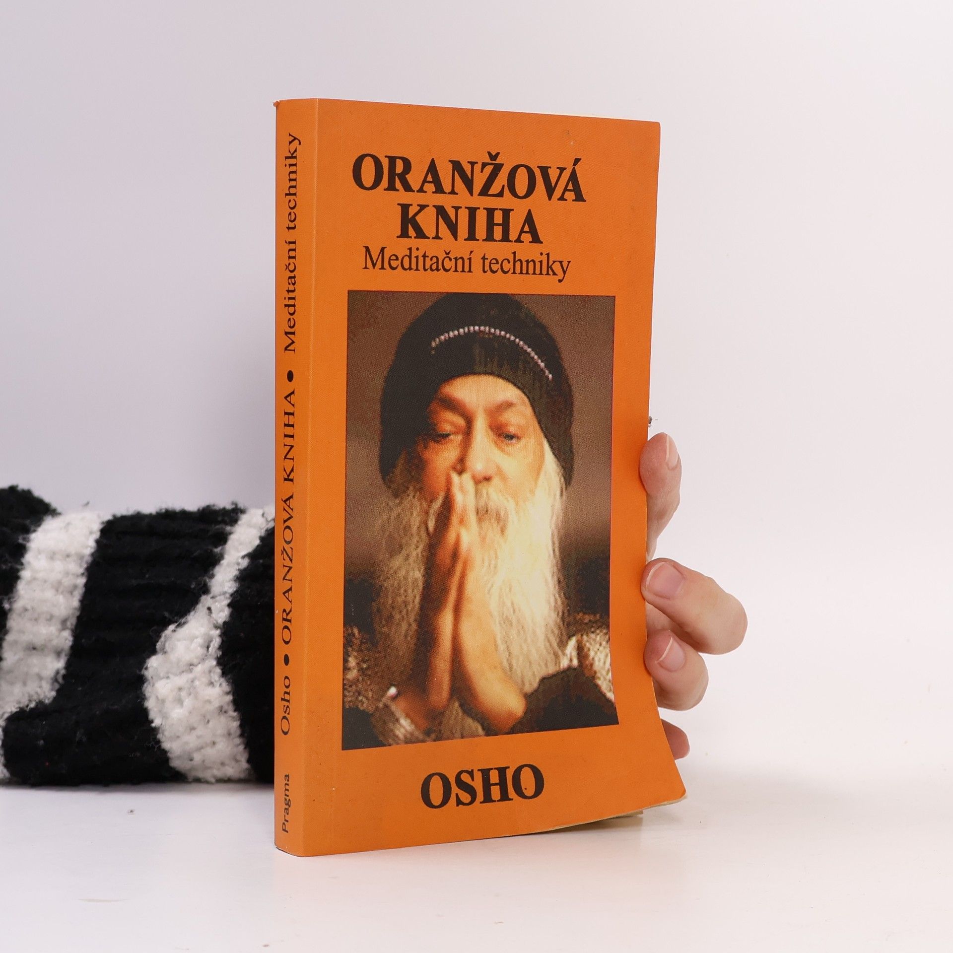 Ošó Oranžová kniha