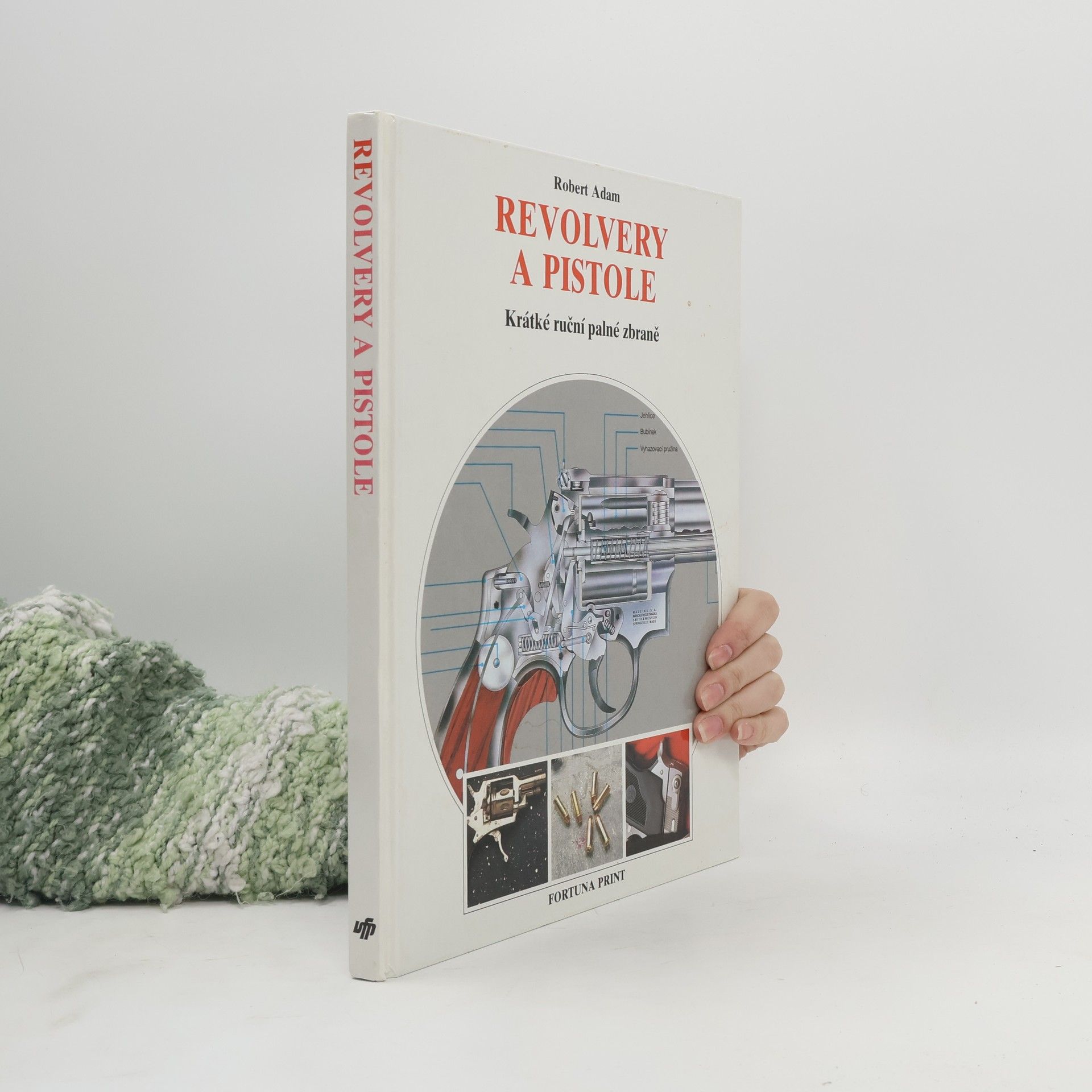 Robert Adam Revolvery a pistole - Krátké ruční palné zbraně