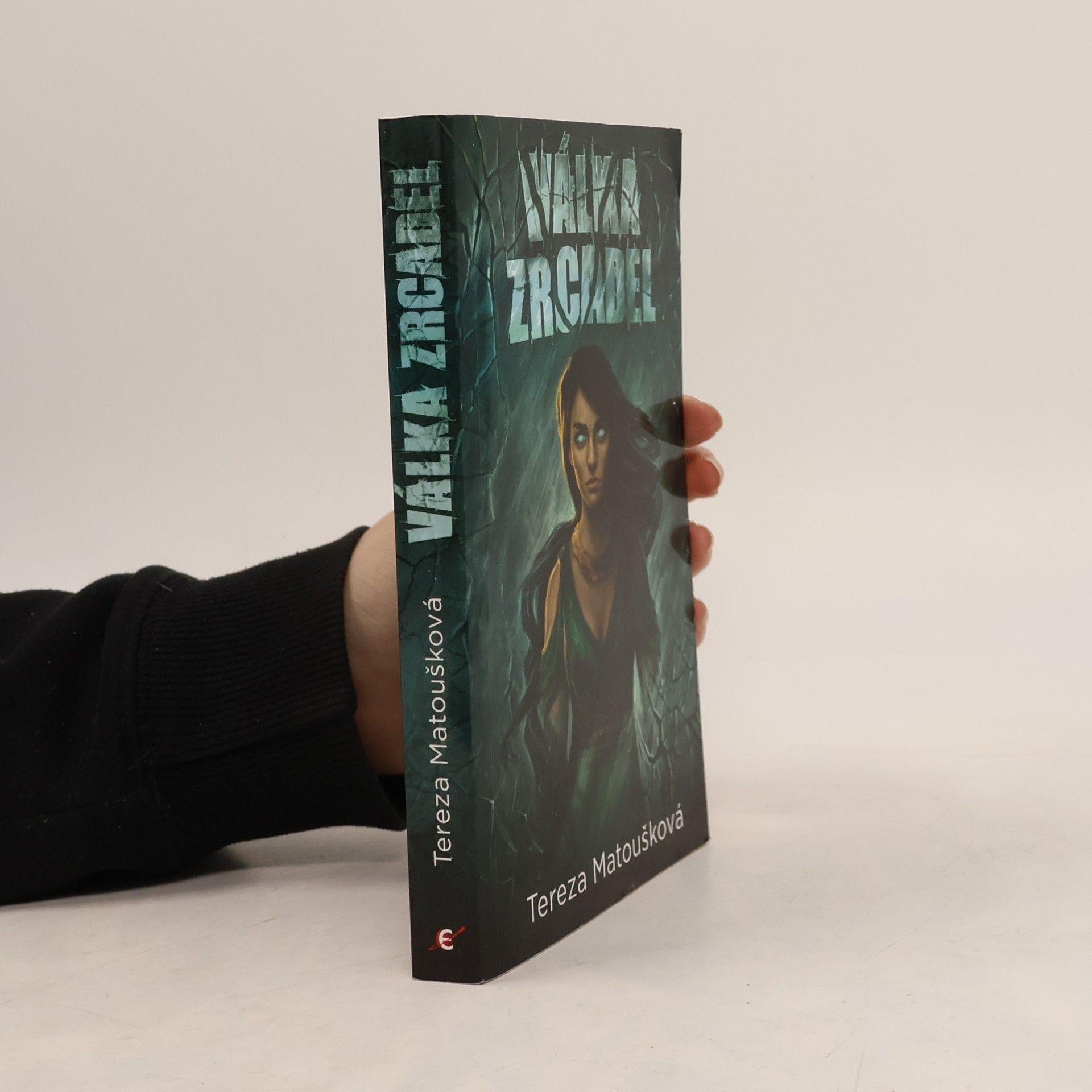 Tereza Matoušková Válka zrcadel