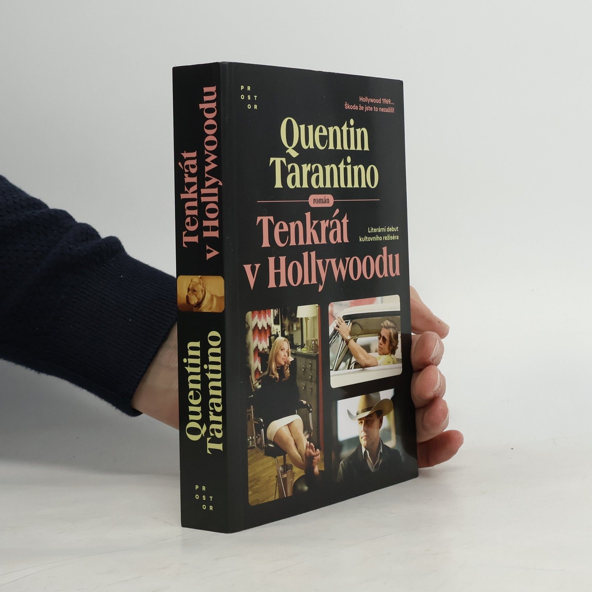 Quentin Tarantino Tenkrát v Hollywoodu : román