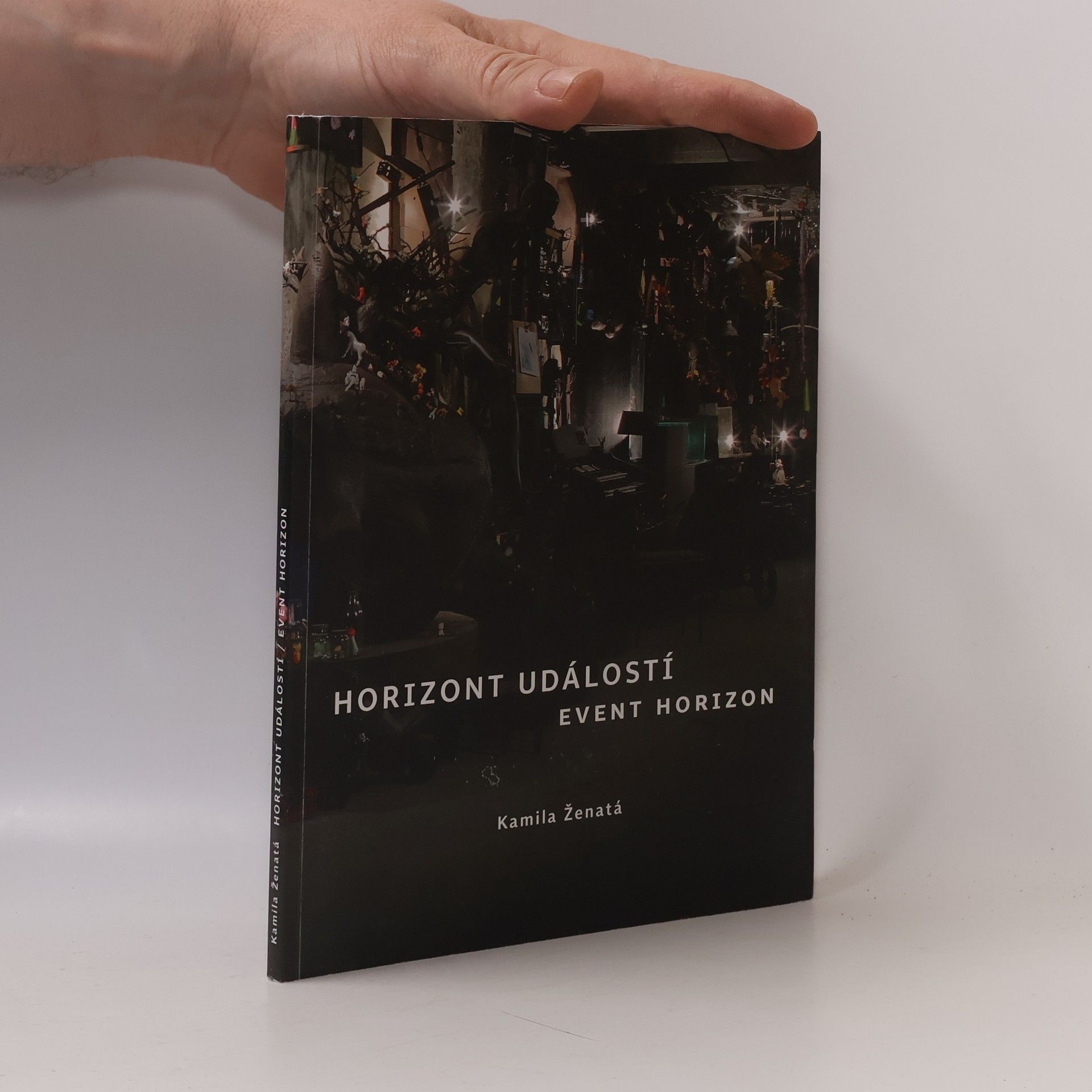 Kamila Ženatá Horizont událostí / Event Horizon: Část první