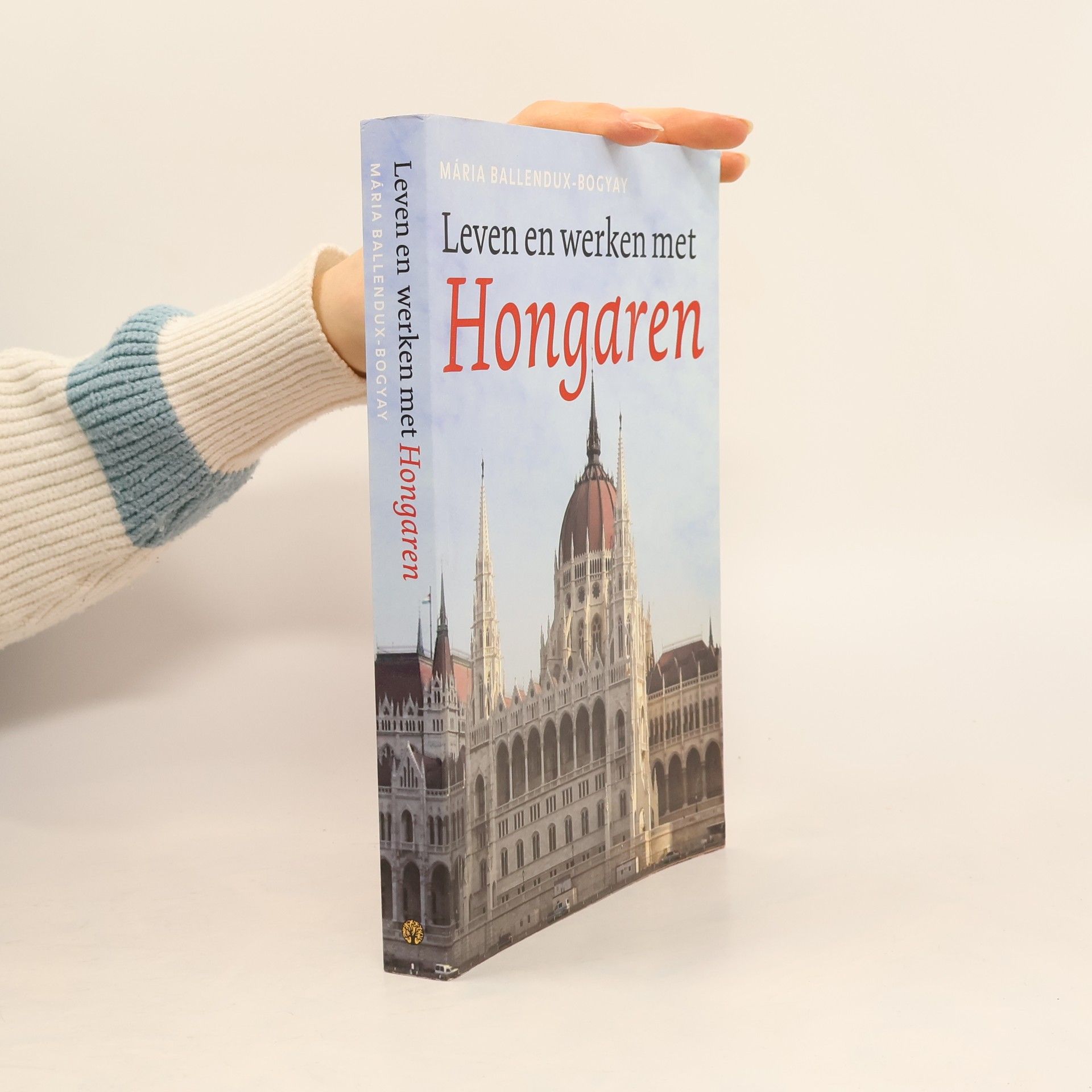 Ingrid Smeets Leven en werken met Hongaren