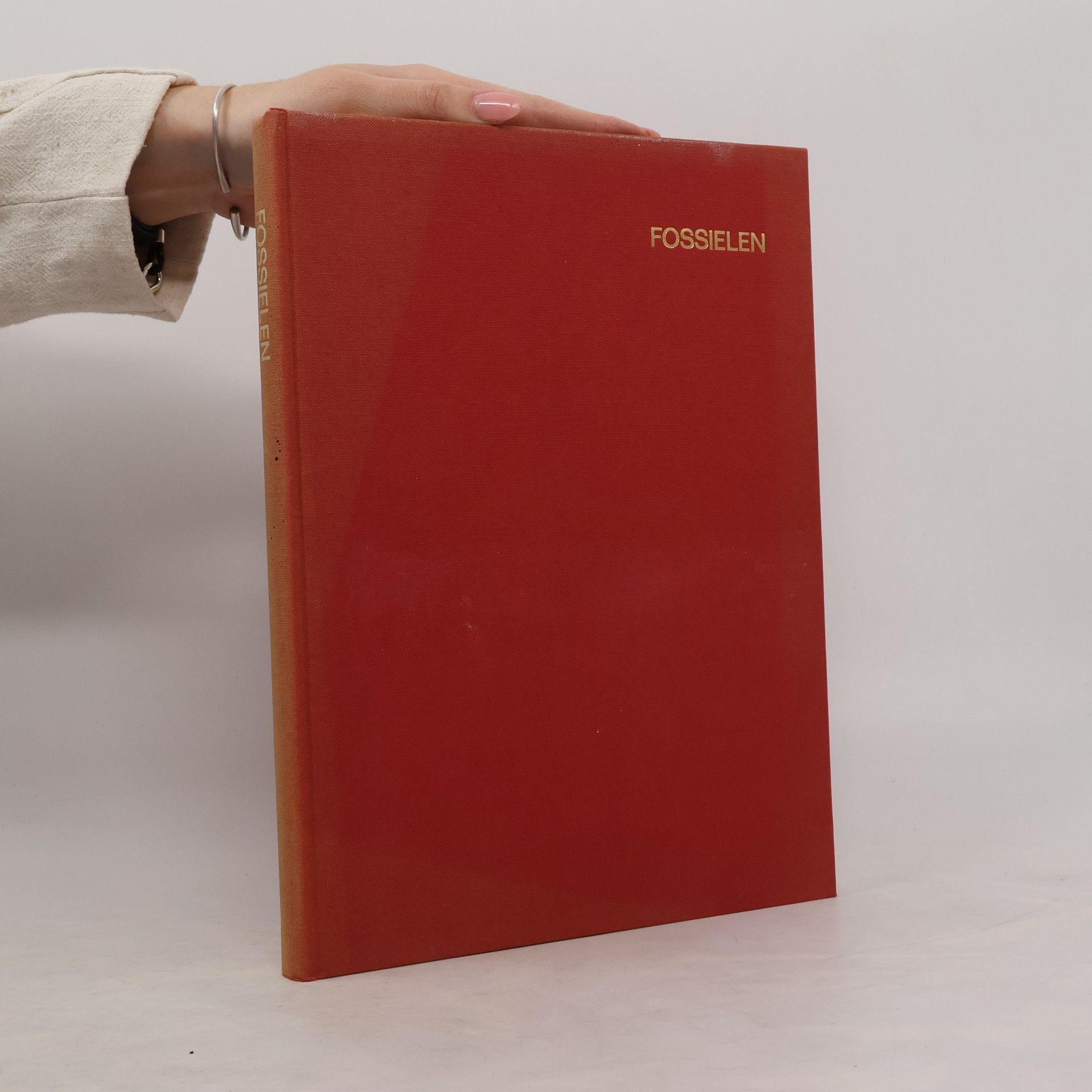 G. de Bruin (Translator: W. E. A. Wyman) Fossielen