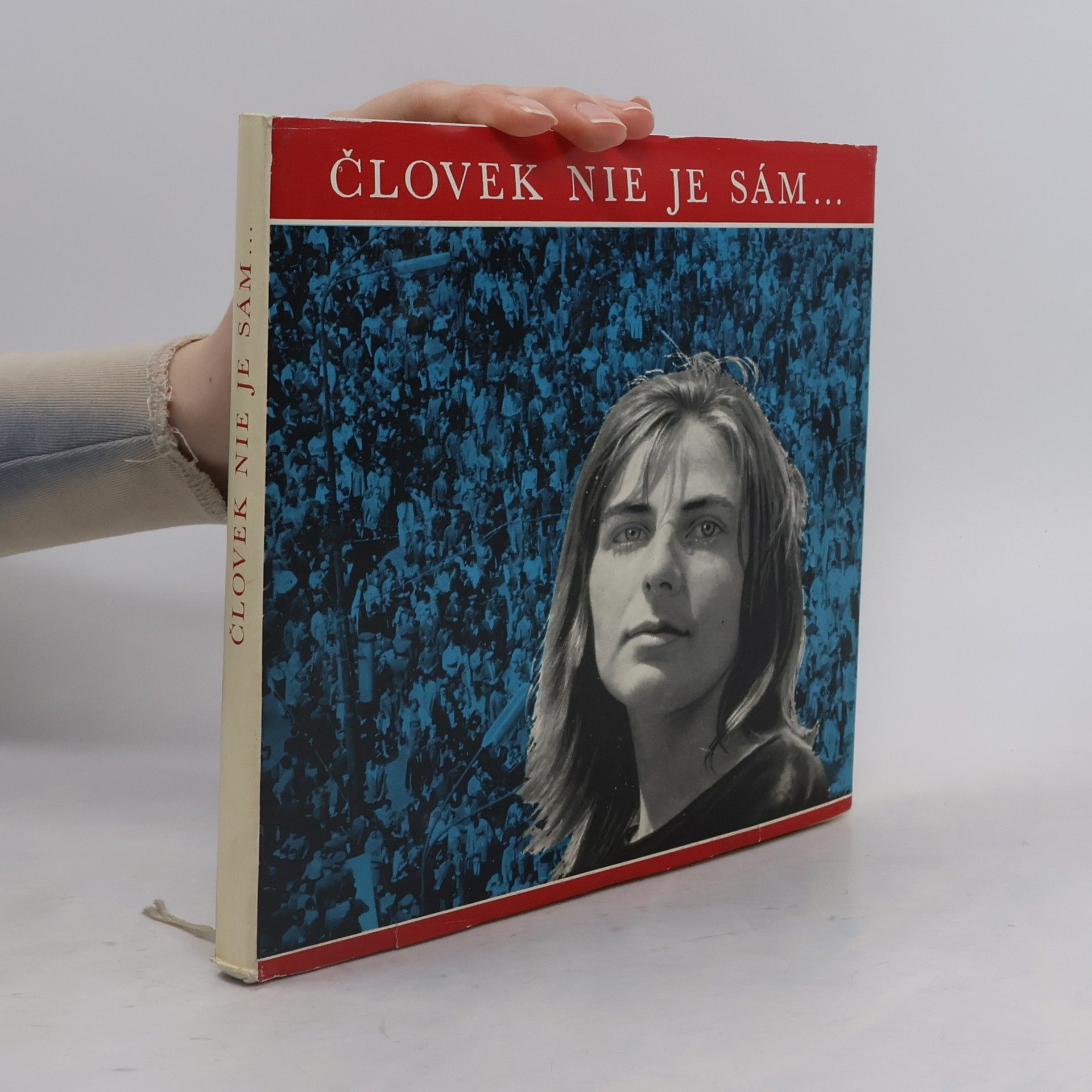 Člověk nie je sám....