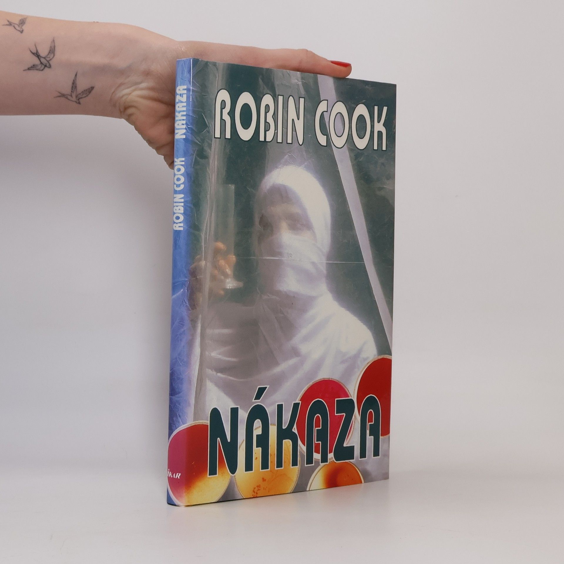 Robin Cook Nákaza
