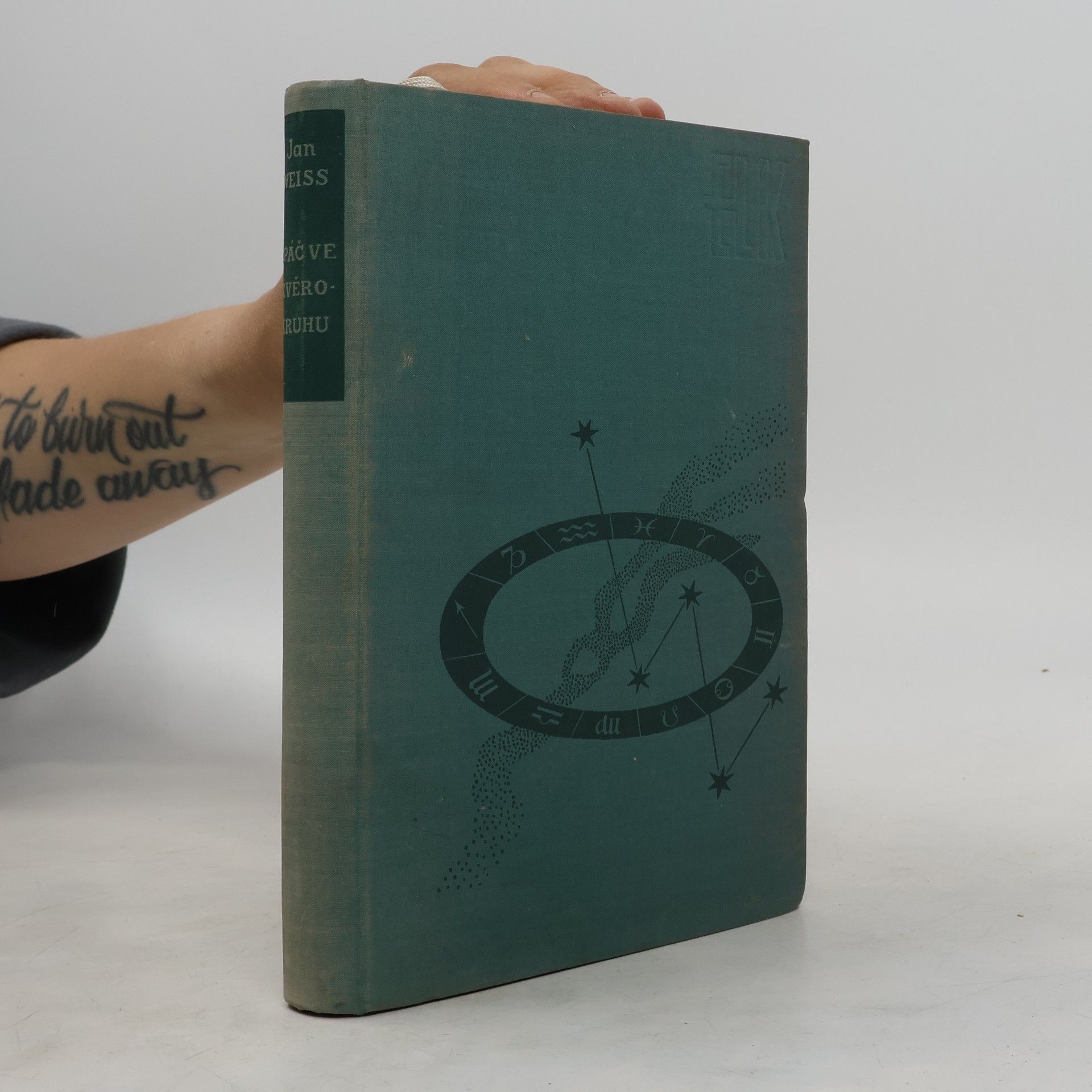 Spáč ve zvěrokruhu