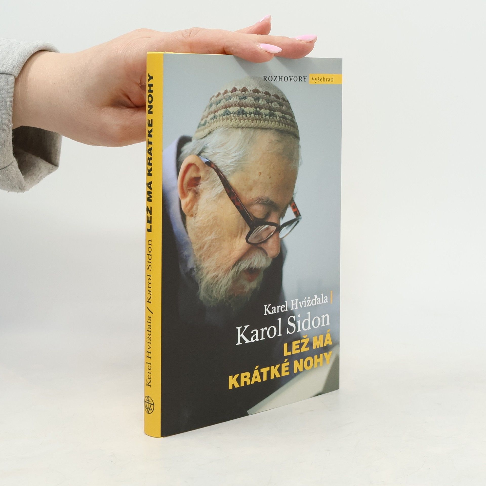 Karol Sidon Lež má krátké nohy