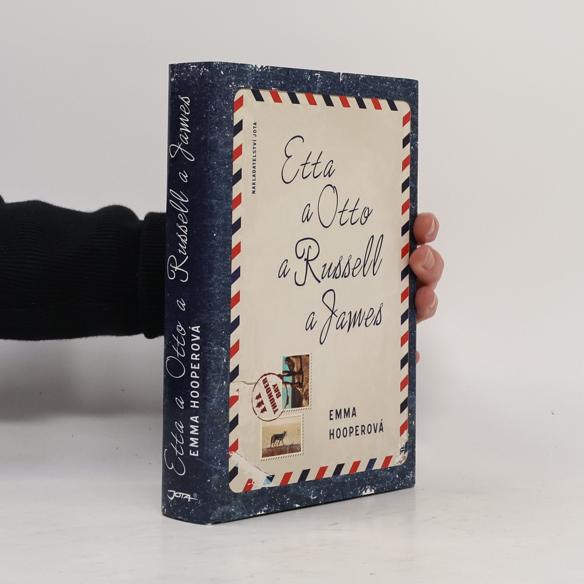 Emma Hooper Etta a Otto a Russell a James