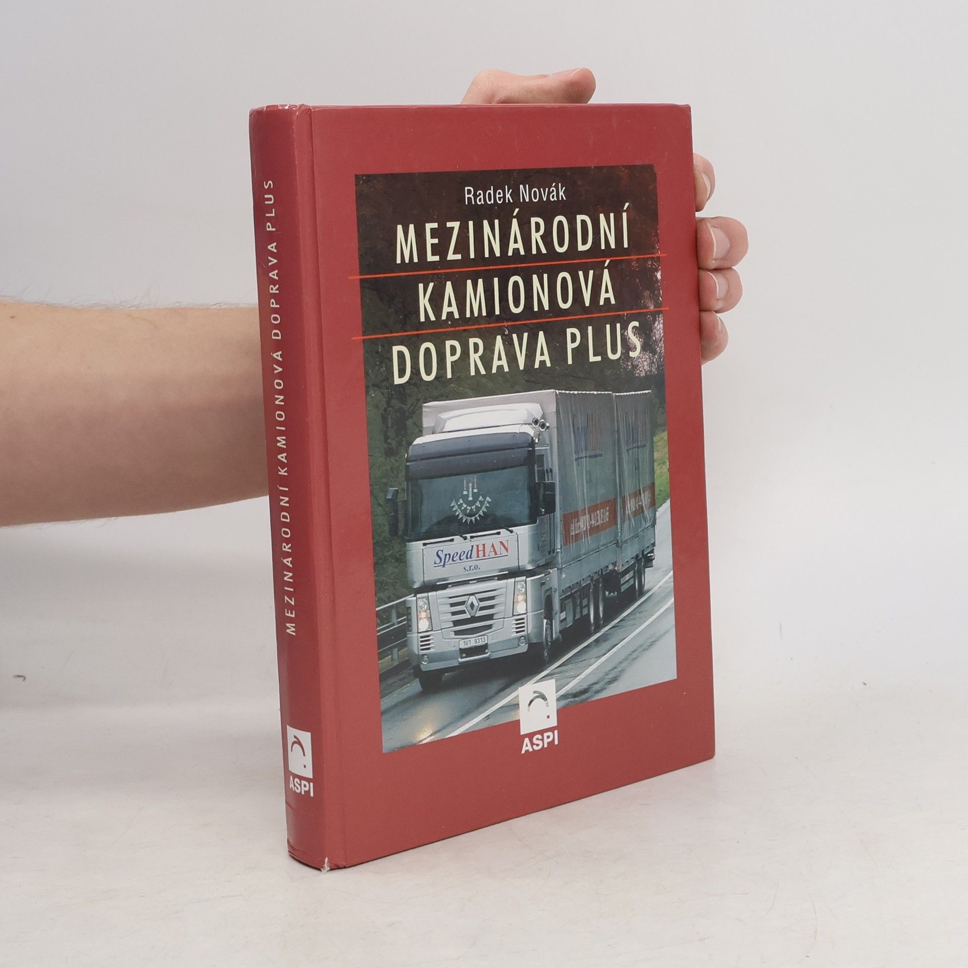 Radek Novák Mezinárodní kamionová doprava plus