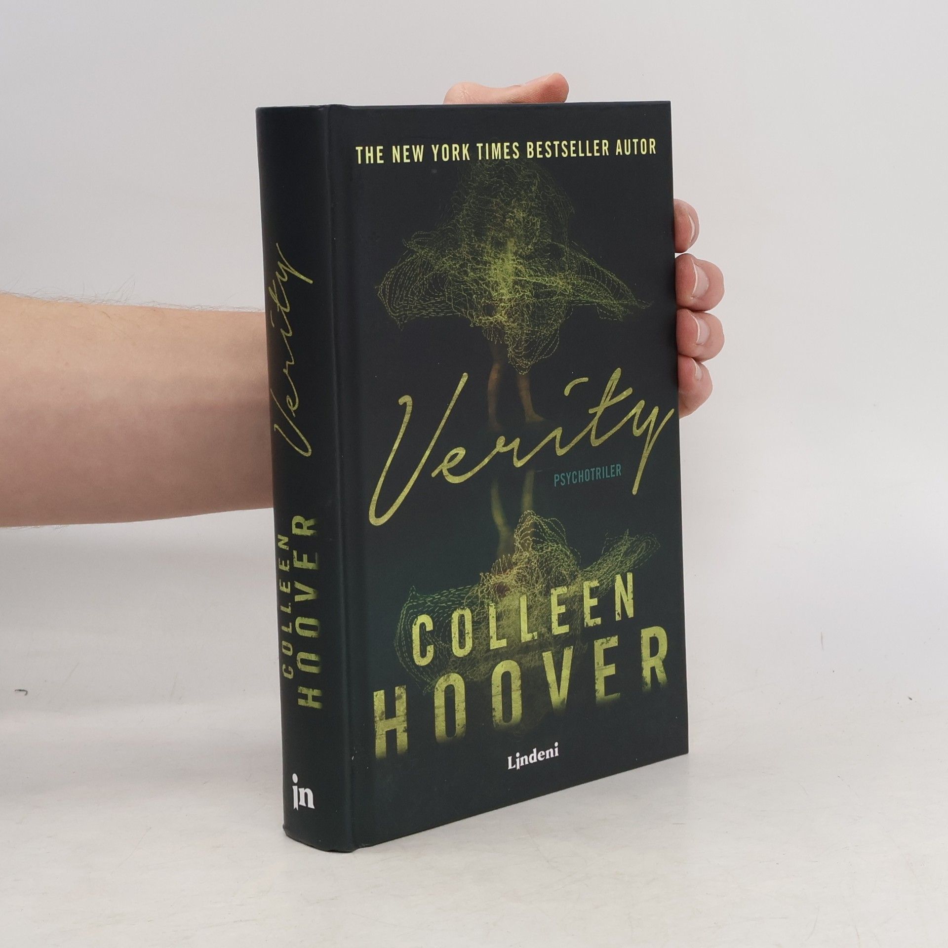 Colleen Hoover Verity