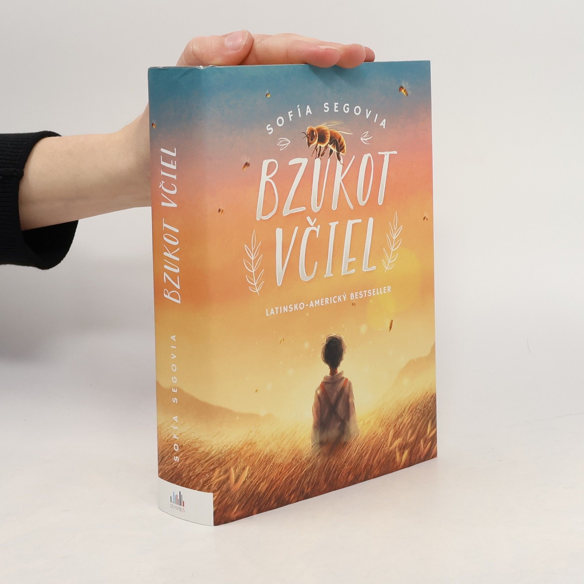 Sofía Segovia Bzukot včiel