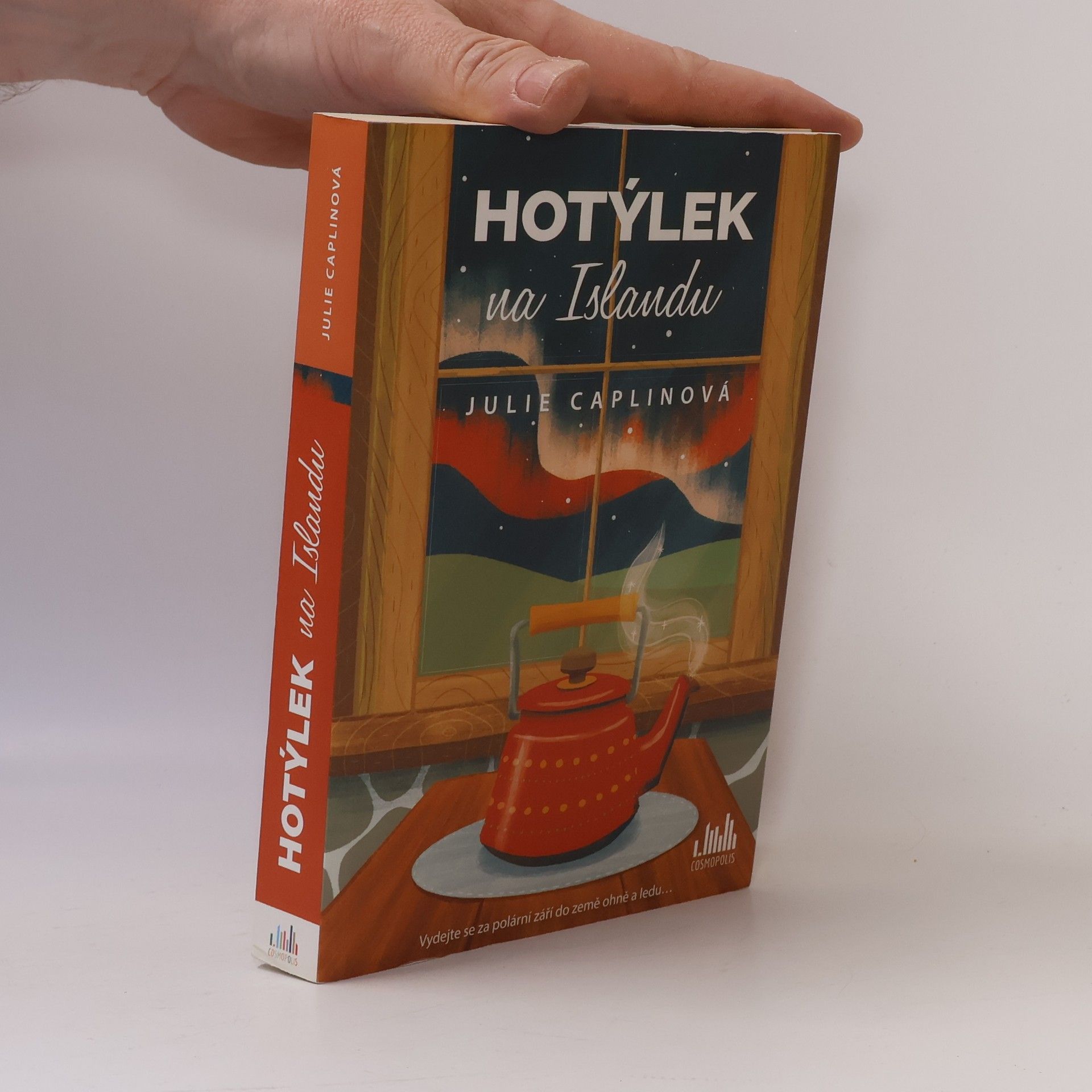 Julie Caplin Hotýlek na Islandu