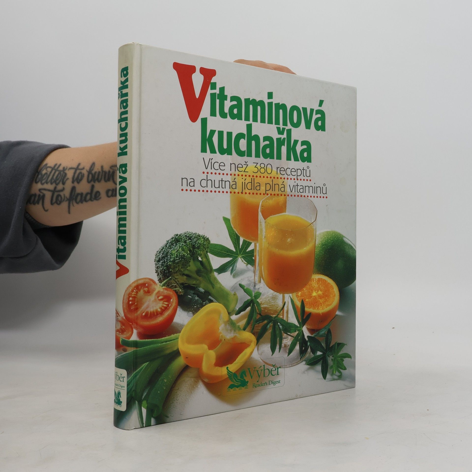 Petr Kaška Vitaminová kuchařka. Více než 380 receptů na chutná jídla plná vitaminů