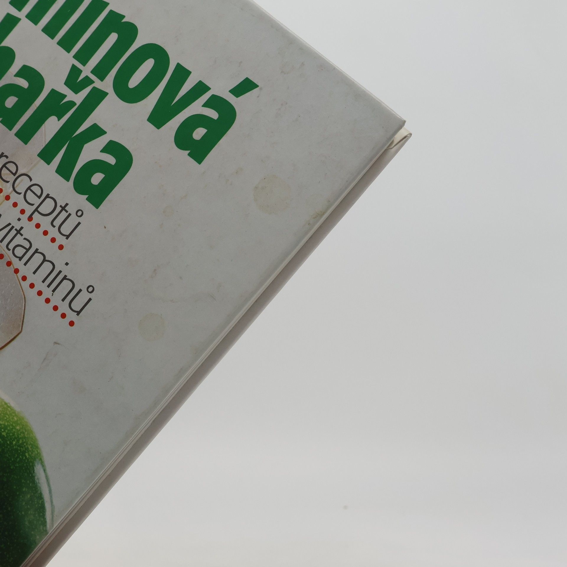 Petr Kaška Vitaminová kuchařka. Více než 380 receptů na chutná jídla plná vitaminů