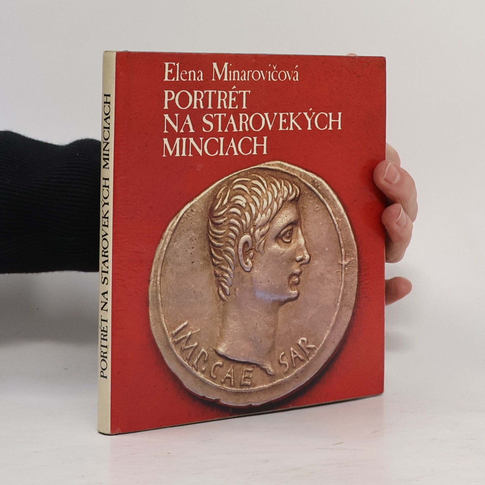 Elena Minarovičová Portrét na starovekých minciach