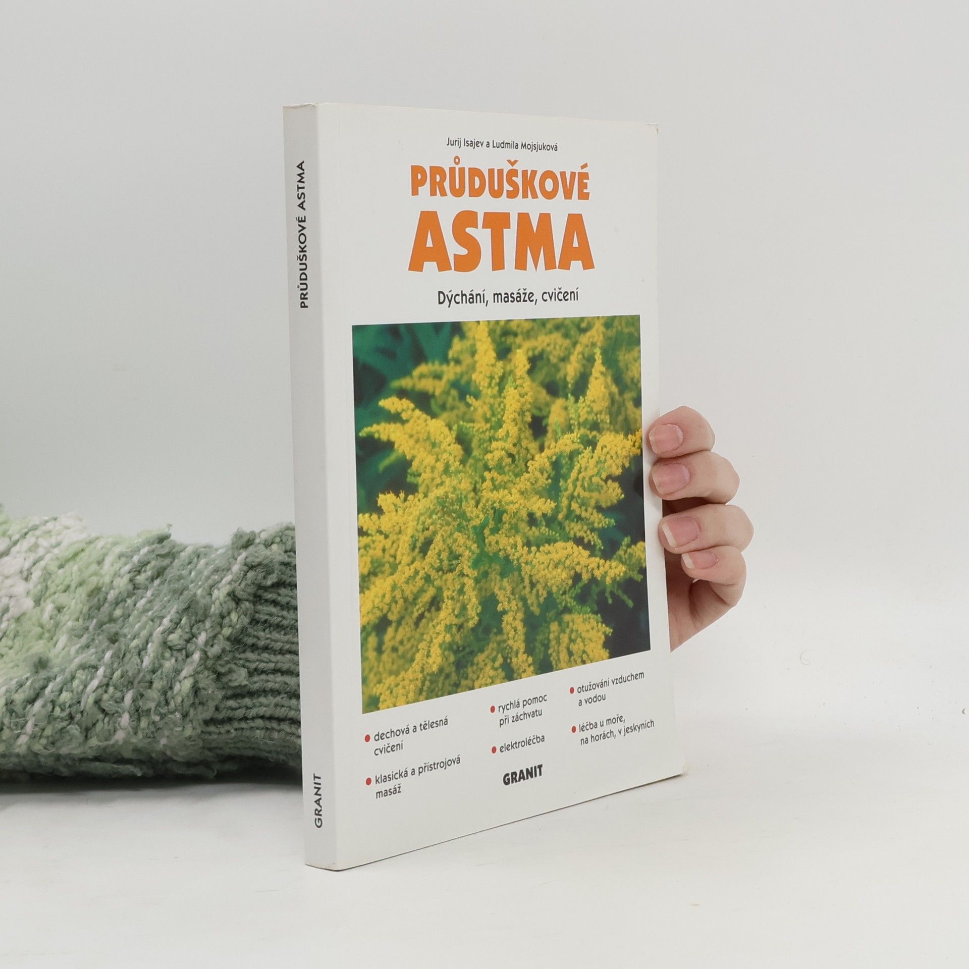 Jurij Isajev Průduškové astma: dýchání, masáže, cvičení