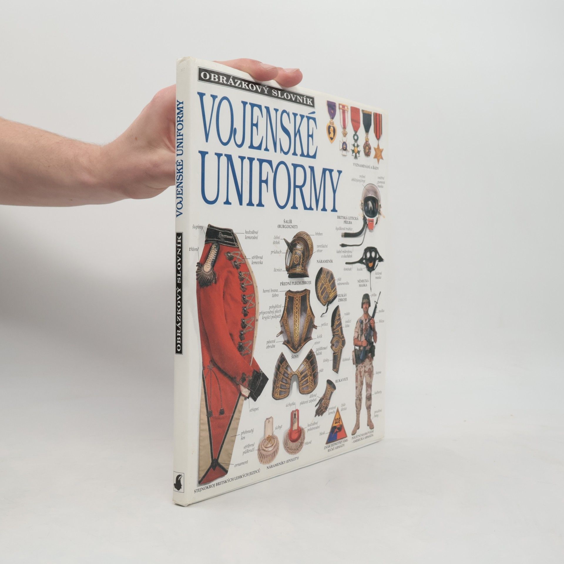 James Stevenson Vojenské uniformy a výstroj