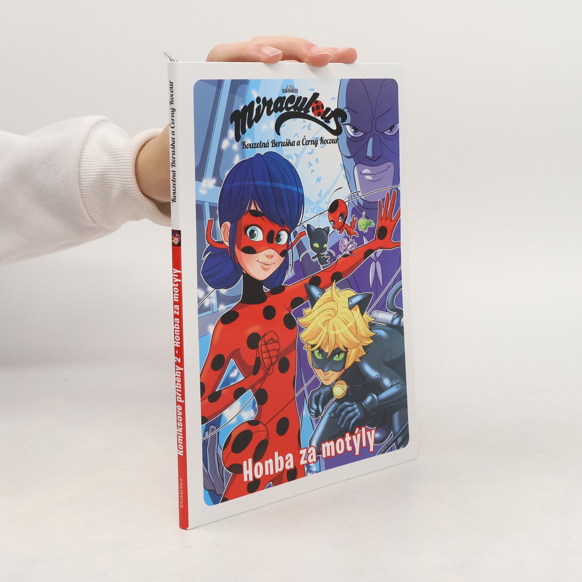 Giulia Adragna Kouzelná Beruška a Černý Kocour. Honba za motýly