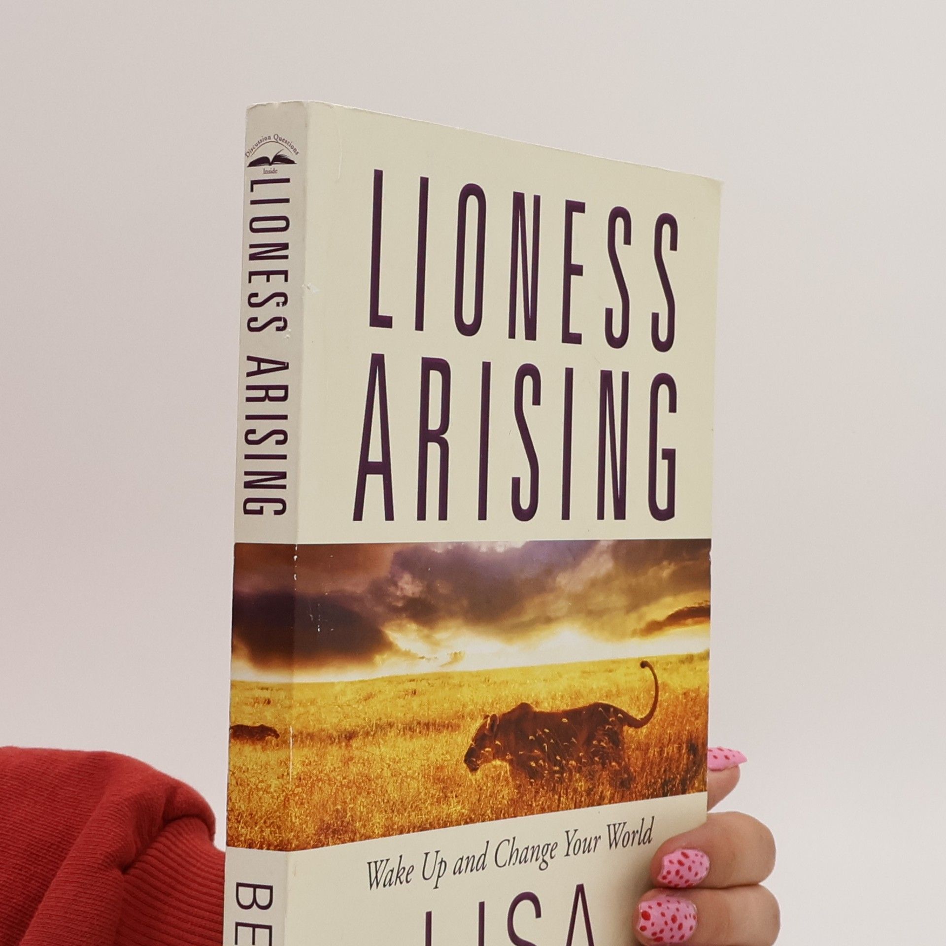 Lisa Bevere Lioness Arising