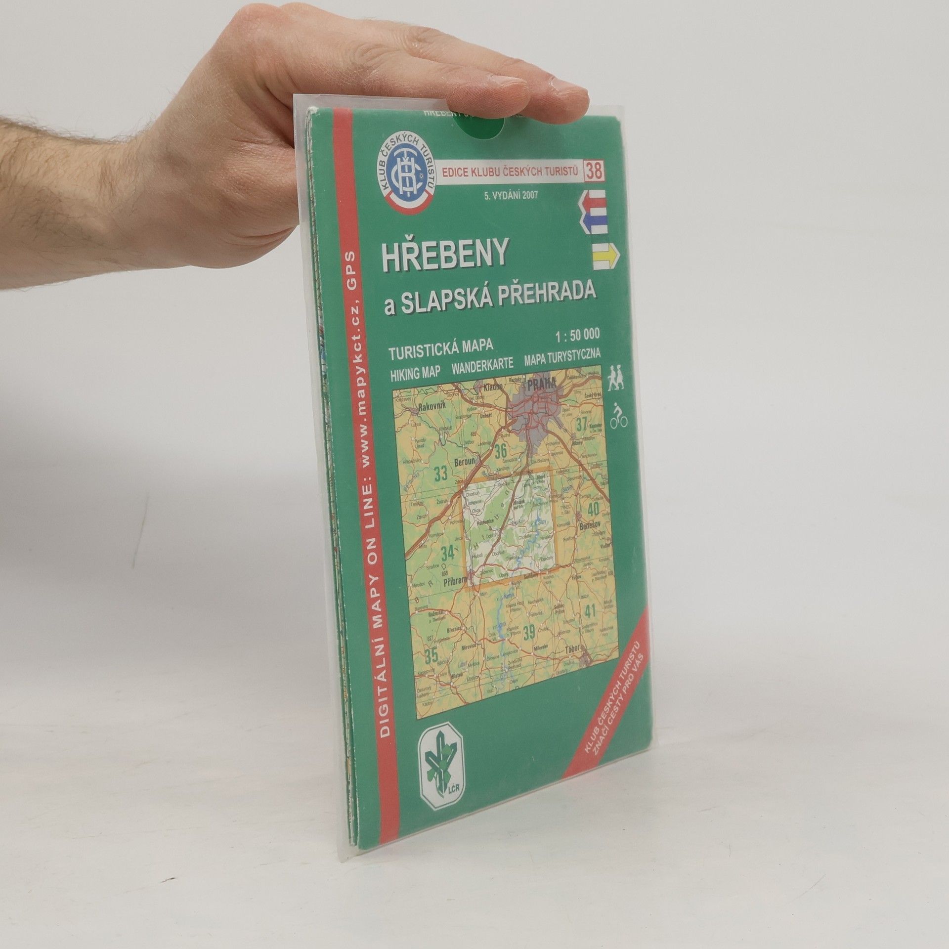 Kolektiv autorů Hřebeny a Slapská přehrada Turistická mapa 1:50 000