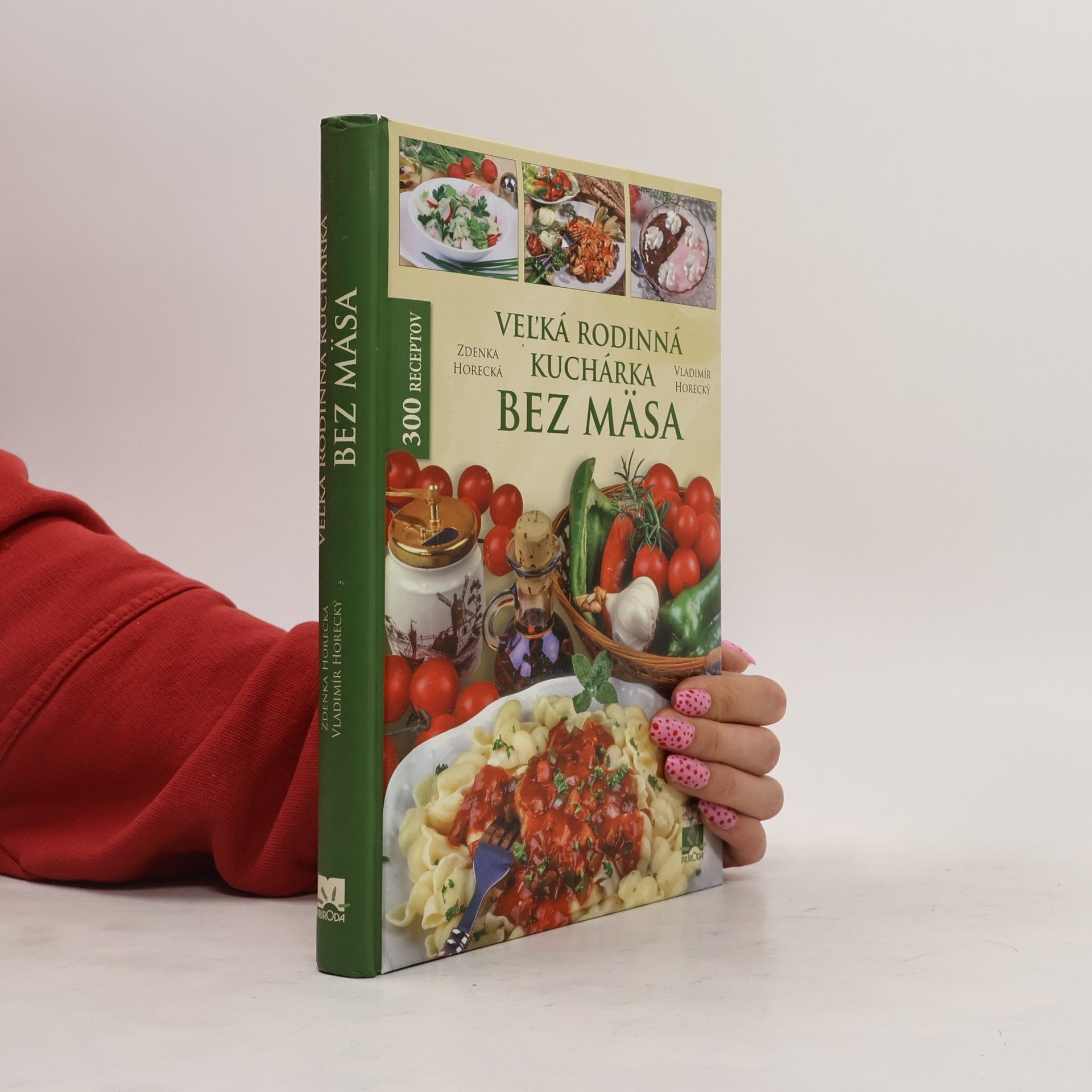 Veľká rodinná kuchárka bez mäsa