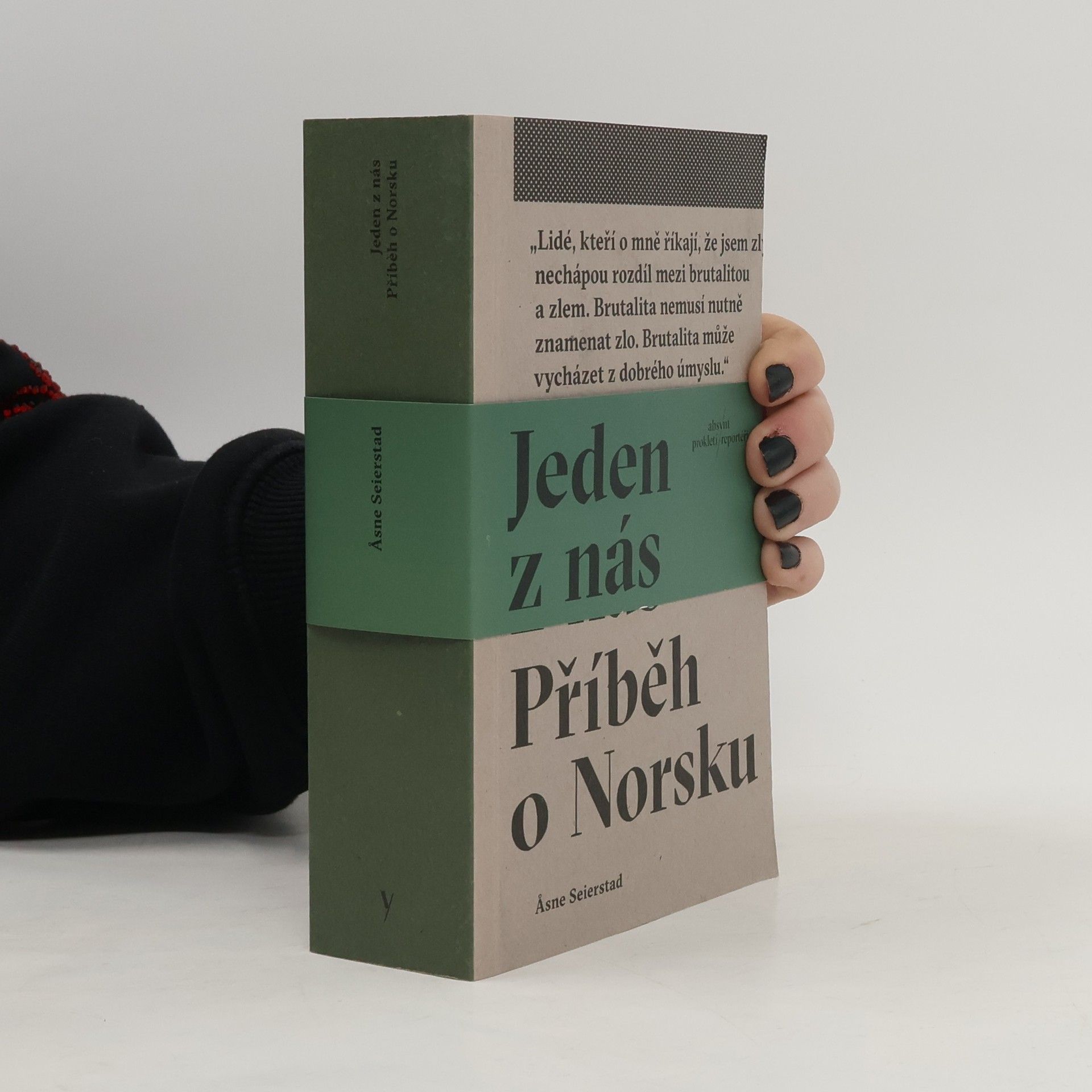 Åsne Seierstad Jeden z nás: Příběh o Norsku