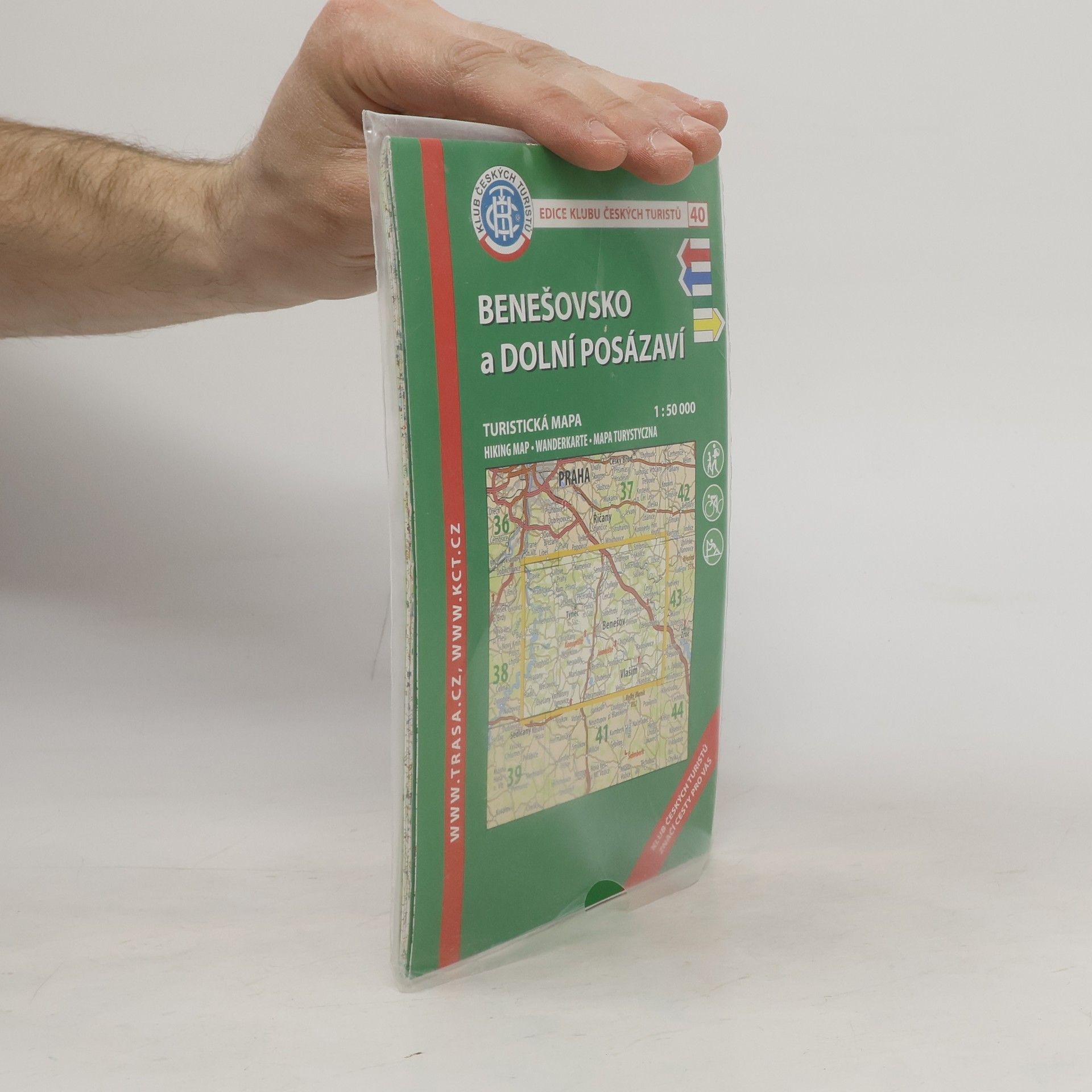 Kolektiv autorů Benešovsko a Dolní Posázaví. Turistická mapa 1:50 000