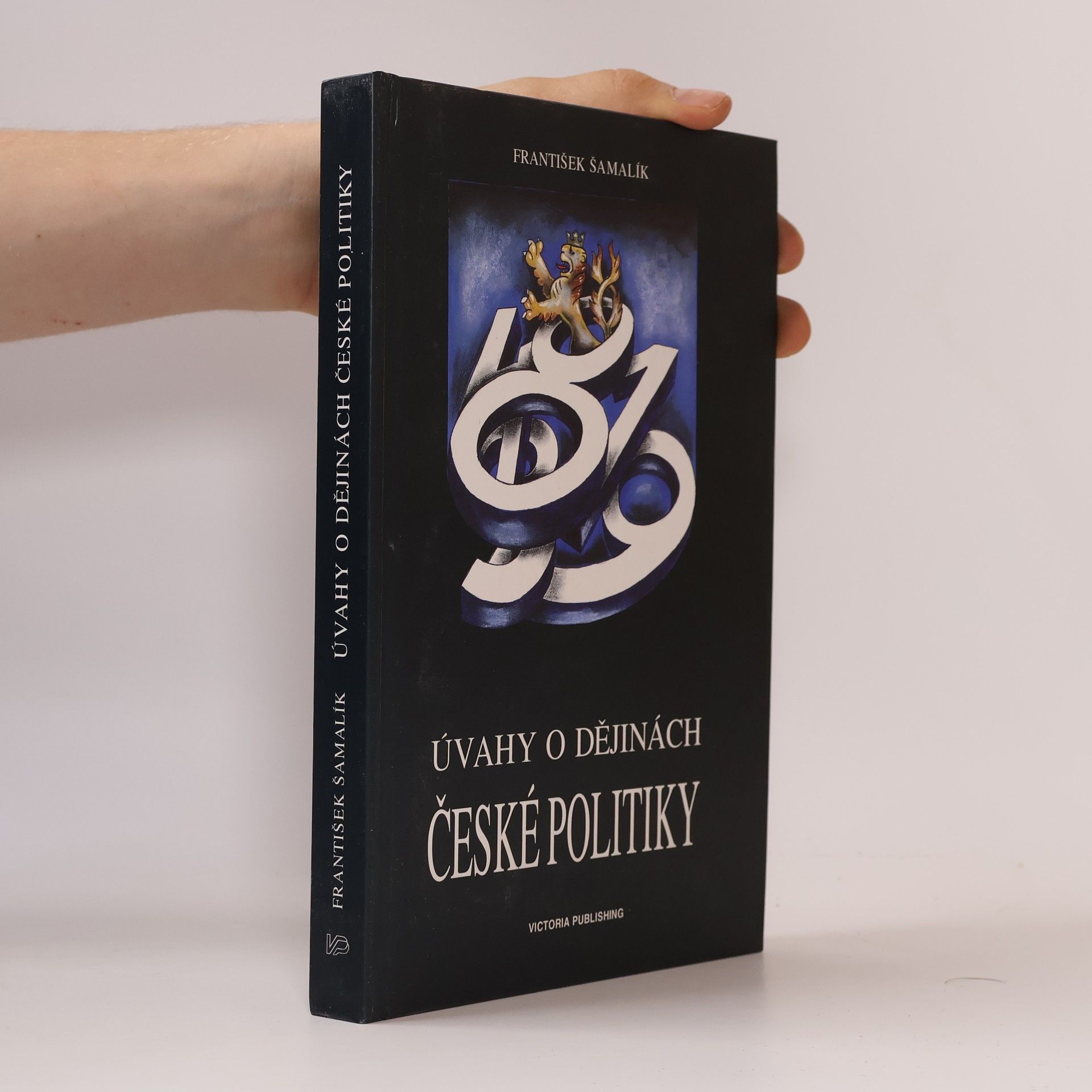 Úvahy o dějinách české politiky