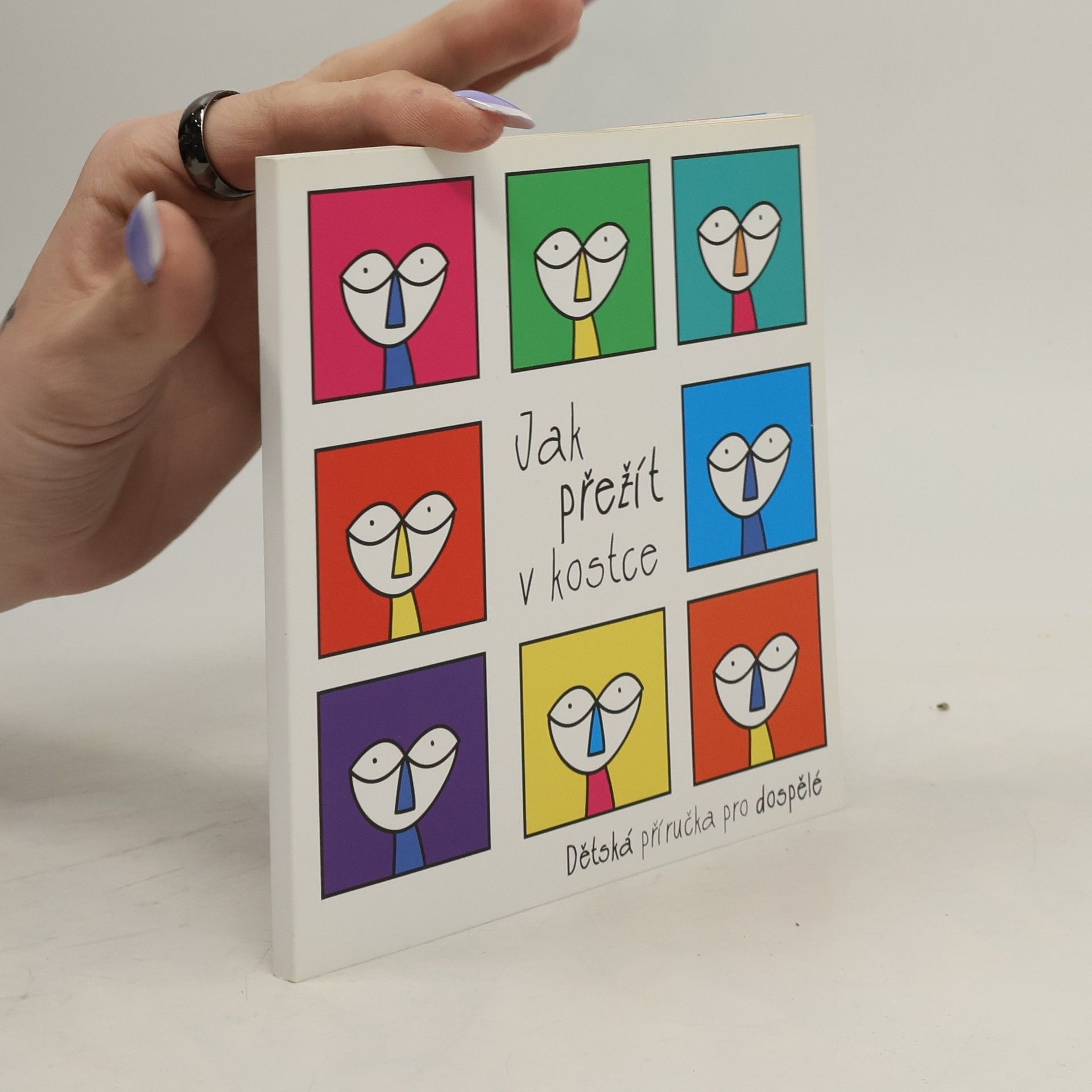 Autores varios Jak přežít v kostce: Dětská příručka pro dospělé
