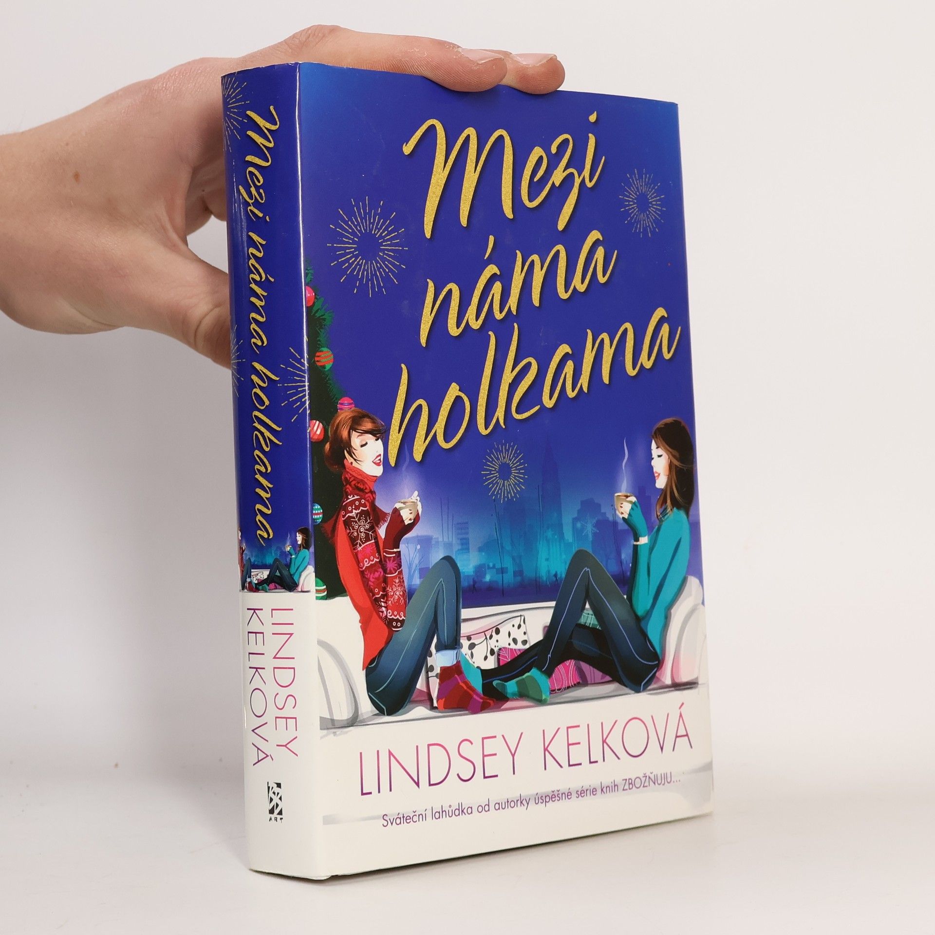 Lindsey Kelk Mezi náma holkama