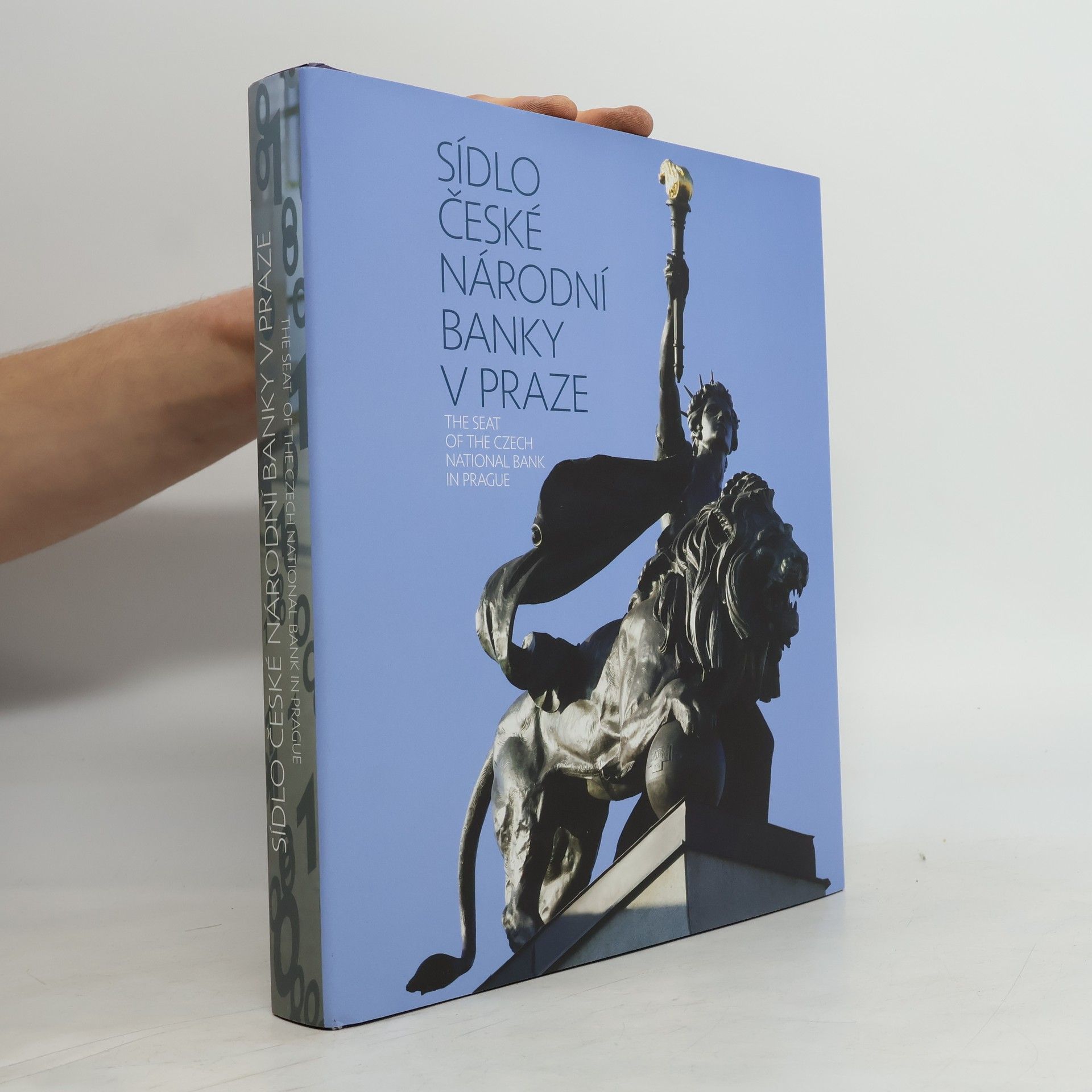 Various authors Sídlo České národní banky v Praze = The seat of the Czech National Bank in Prague