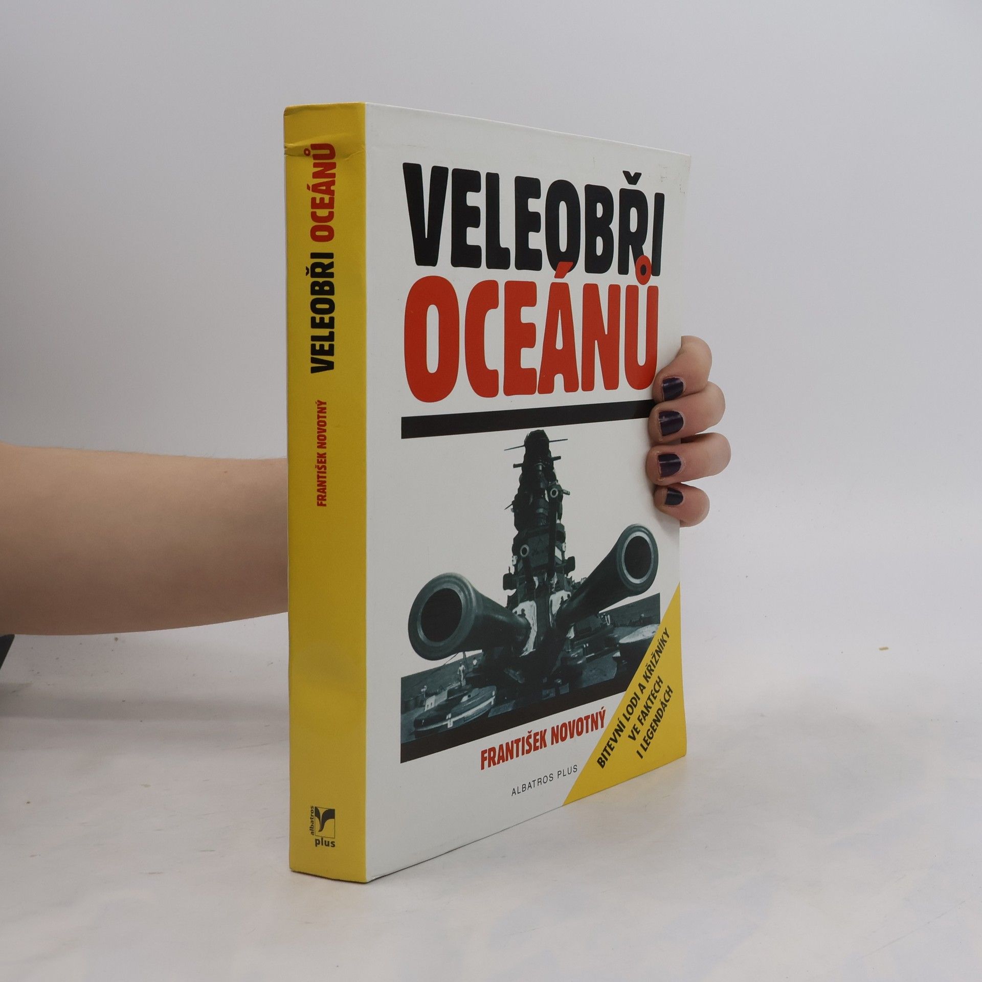 František Novotný Veleobři oceánů