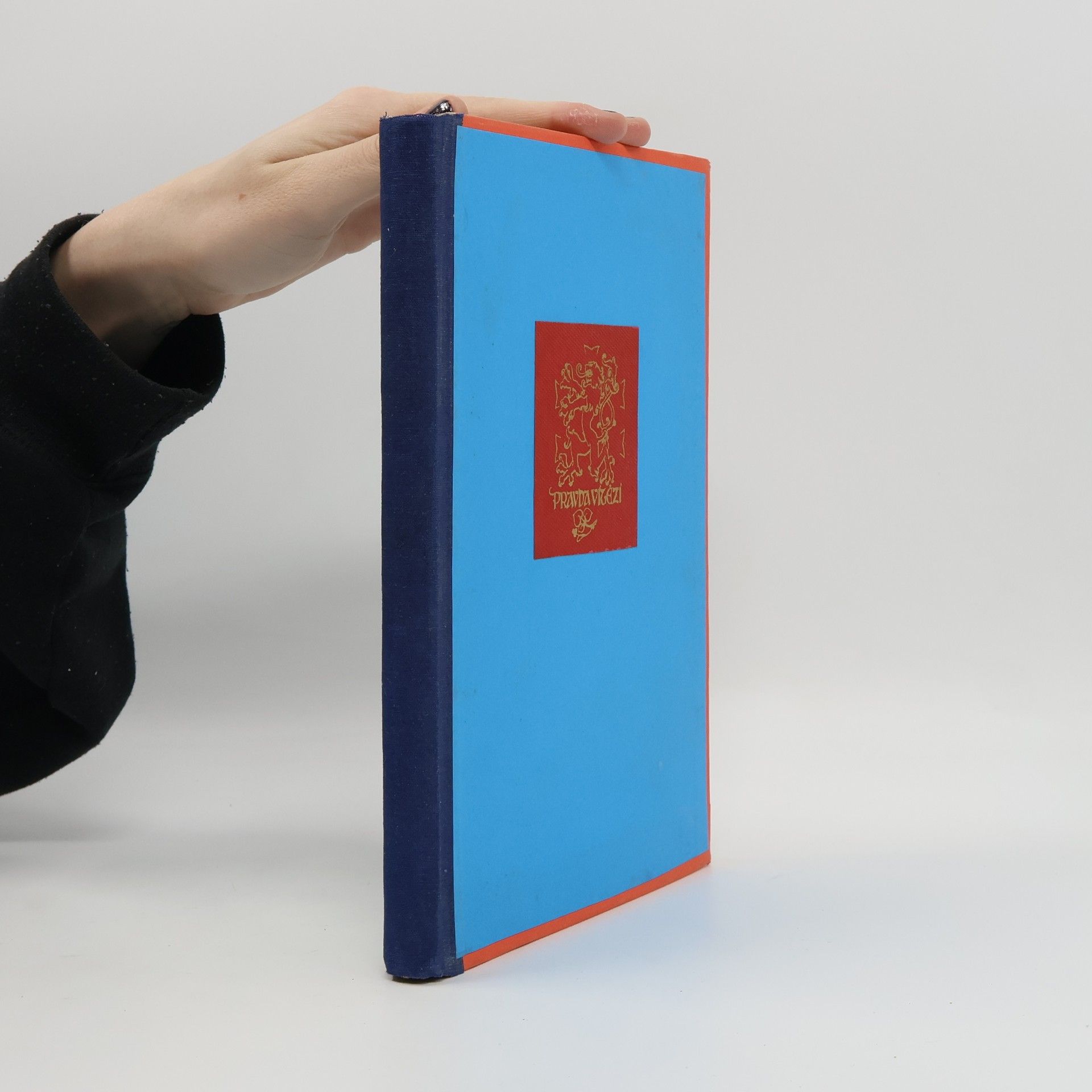 Kolektív autorov Pravda vítězí