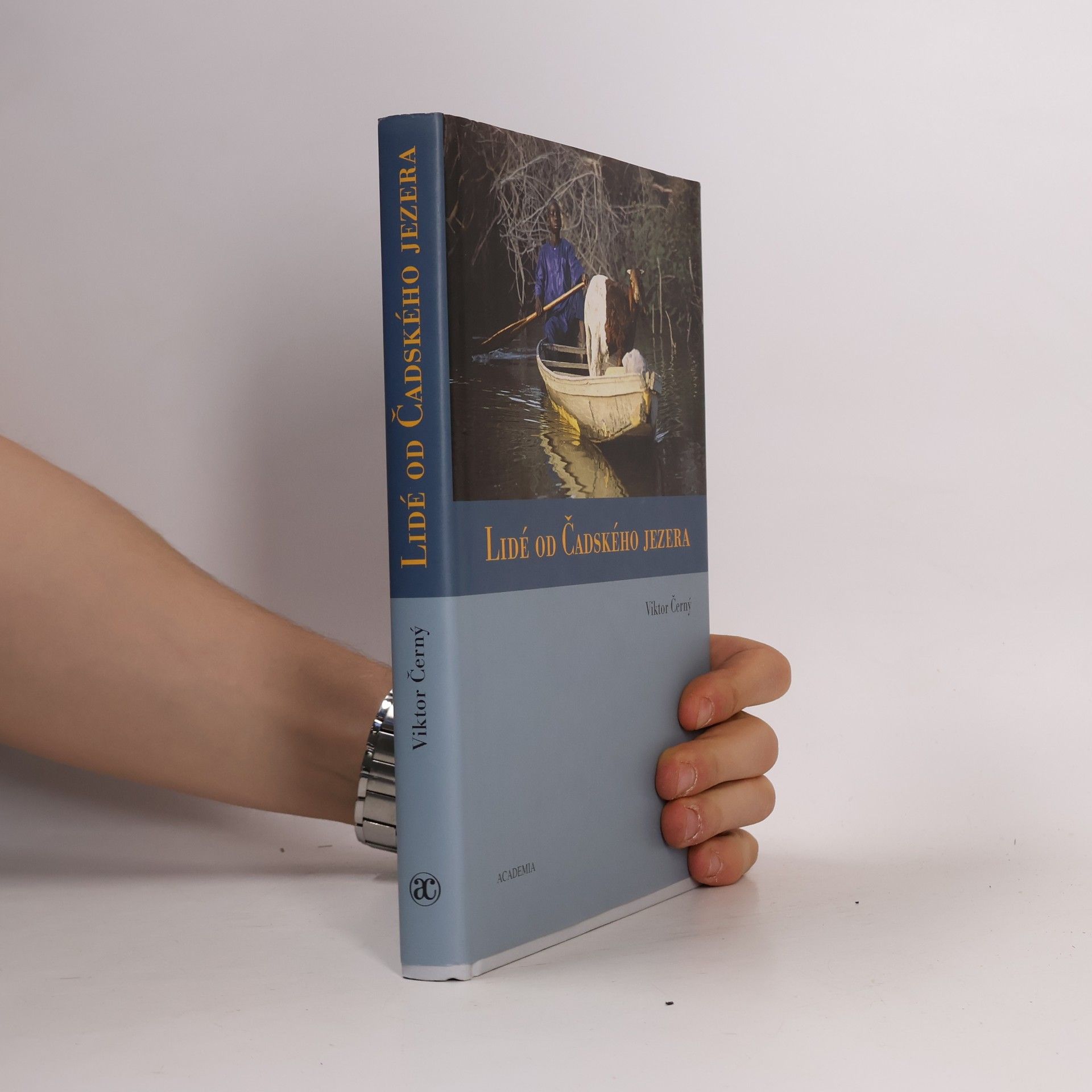 Viktor Černý Lidé od Čadského jezera