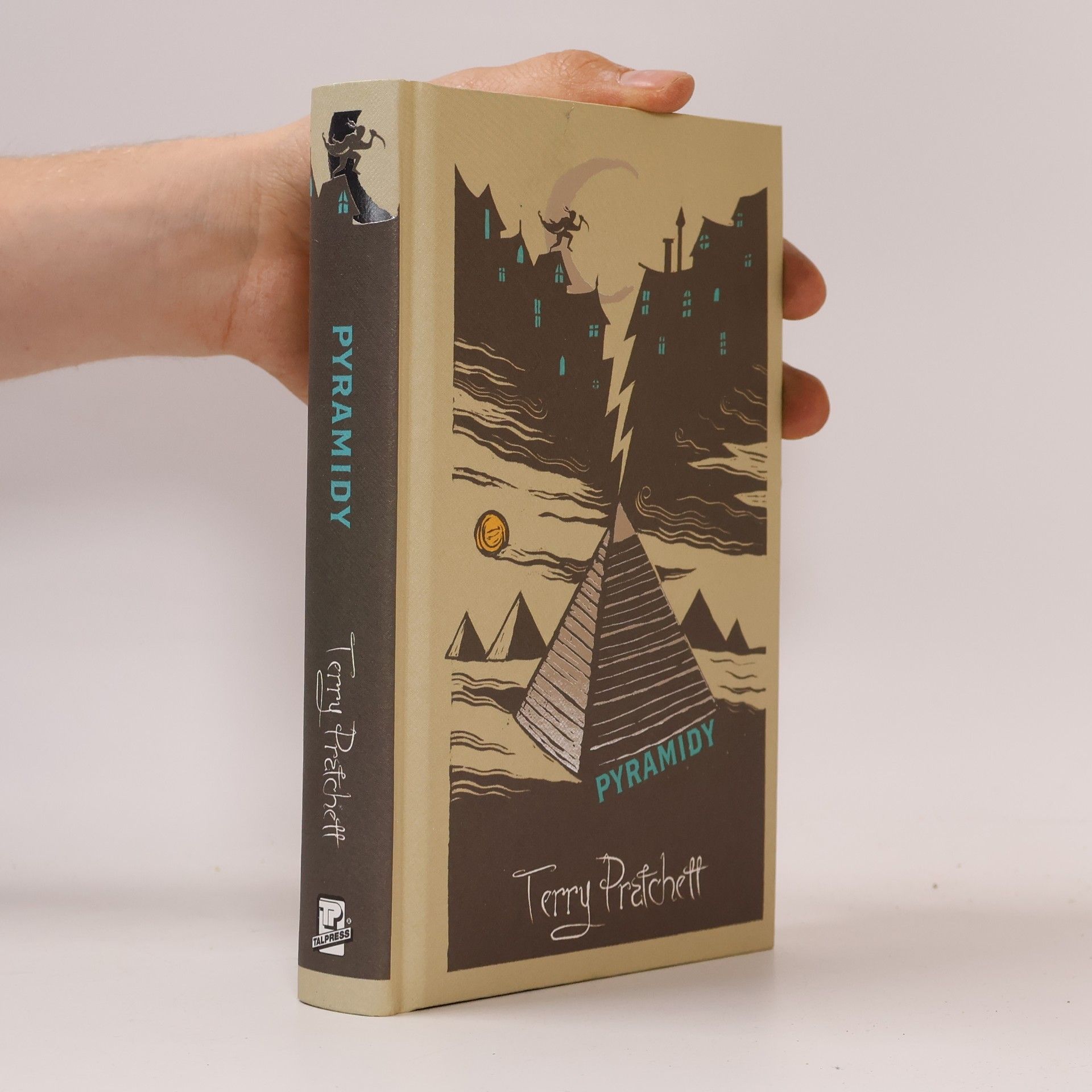 Terry Pratchett Pyramidy