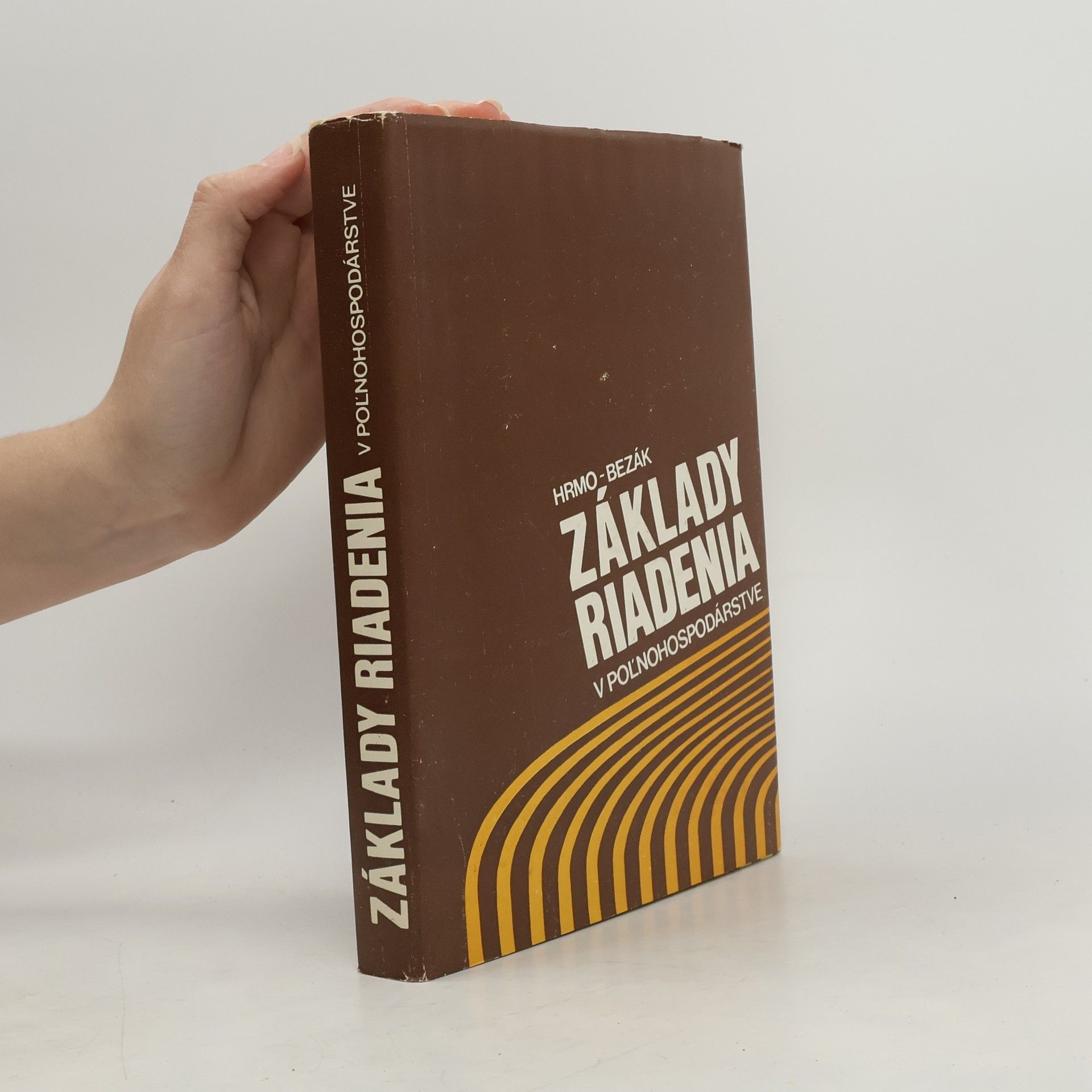 Valér Hrmo Základy riadenia v poľnohospodárstve