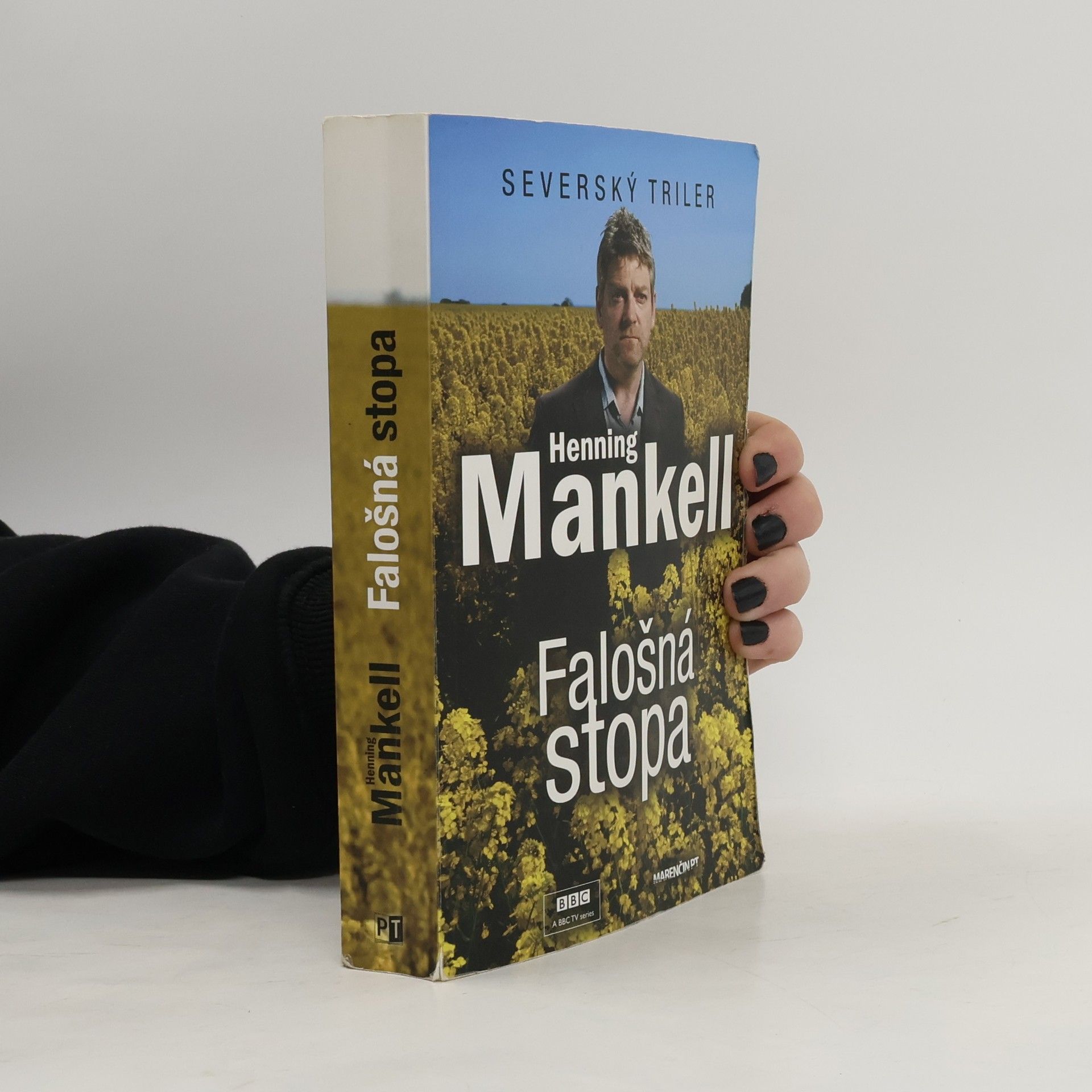 Henning Mankell Falošná stopa
