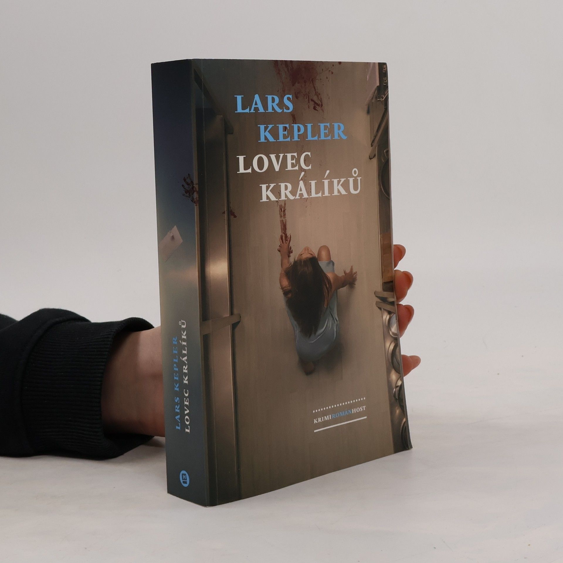 Lars Kepler Lovec králíků