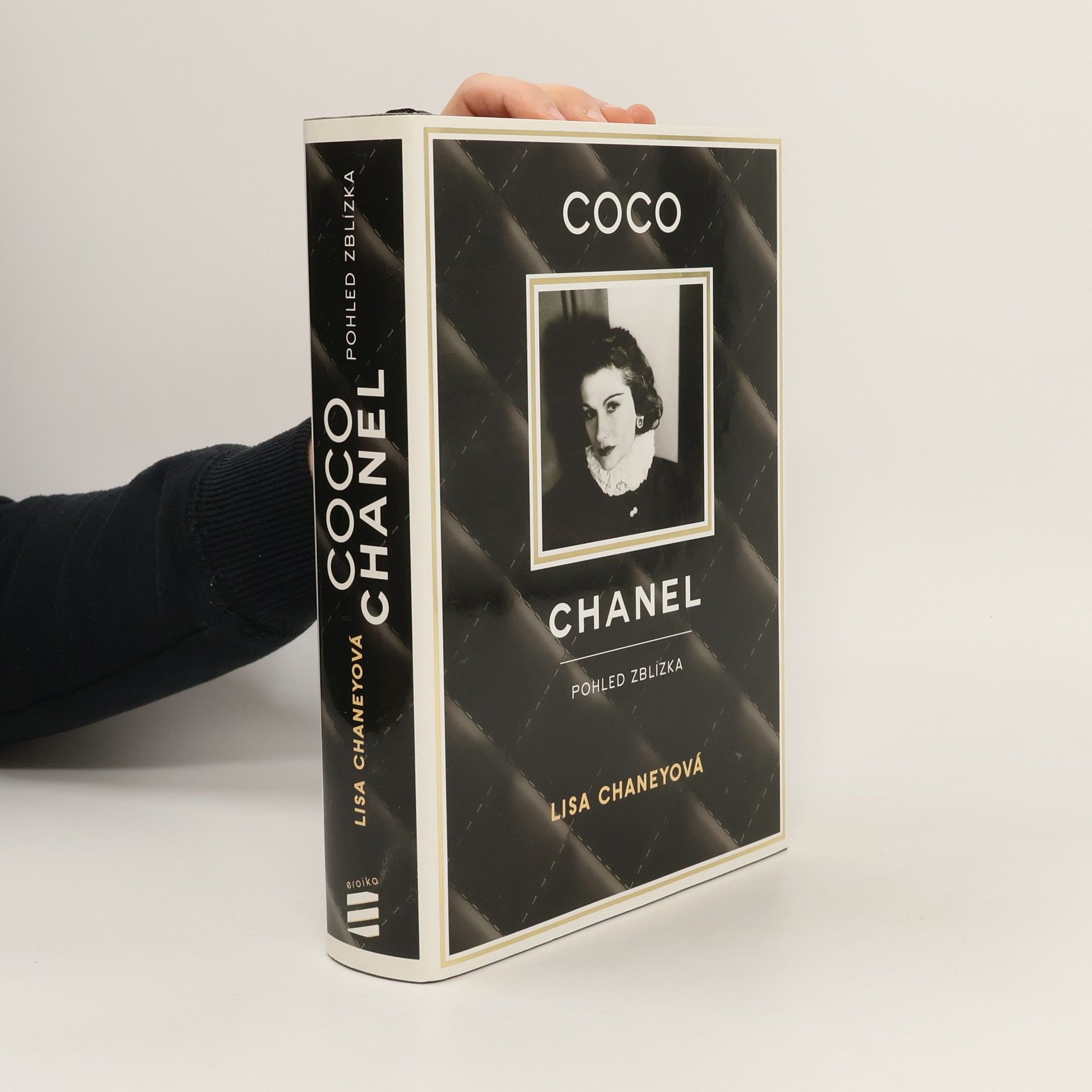 Lisa Chaney Coco Chanel