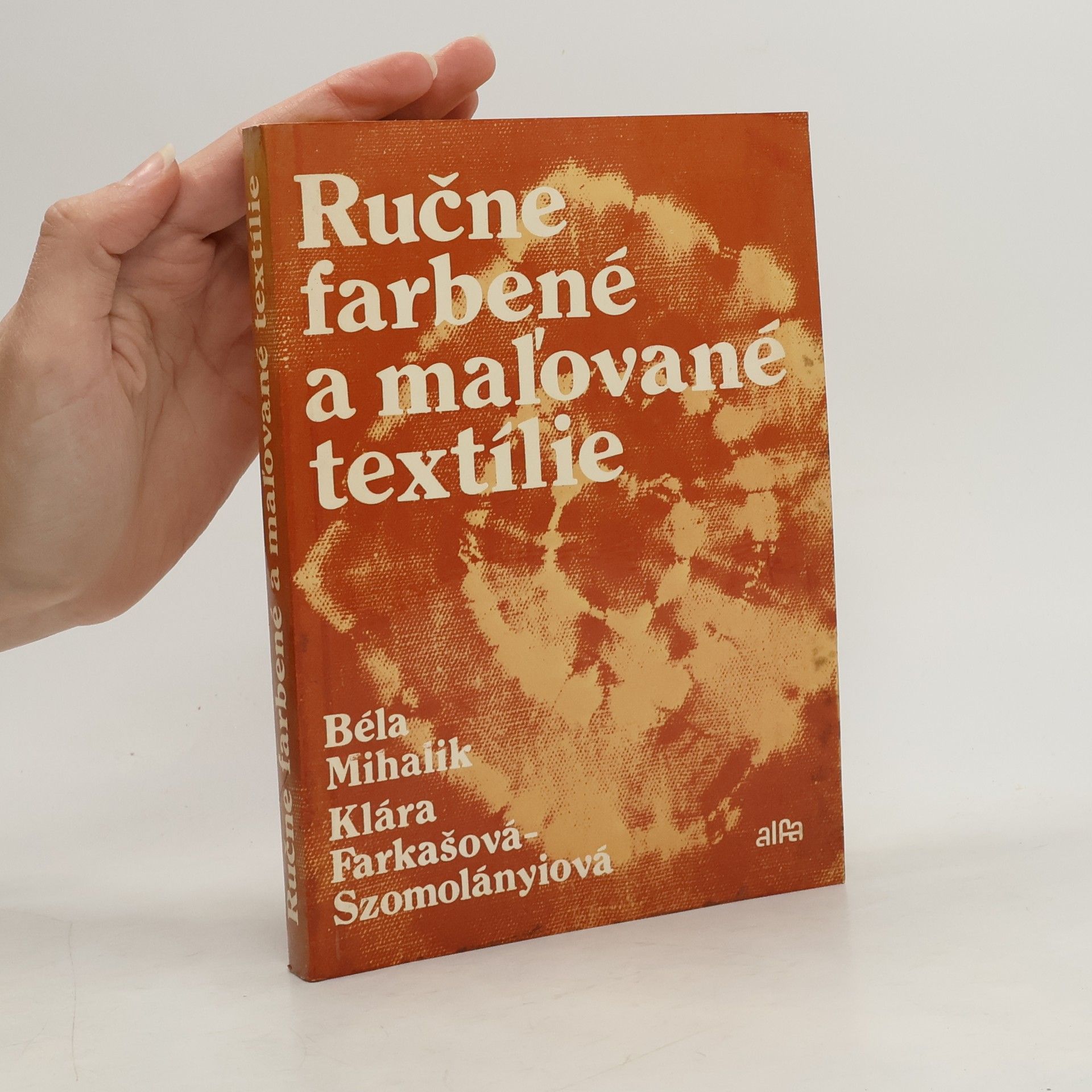 Klára Farkašová Szomolányiová Ručne farbené a maľované textílie