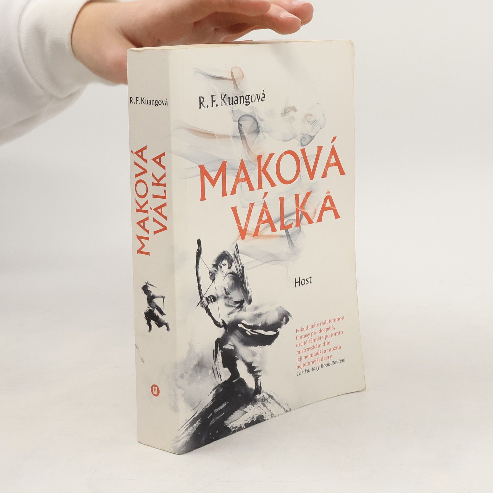 Rebecca Kuang Maková válka