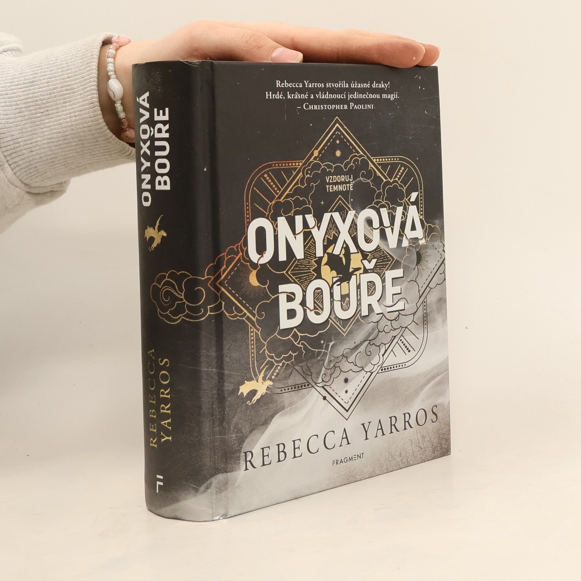 Rebecca Yarros Onyxová bouře