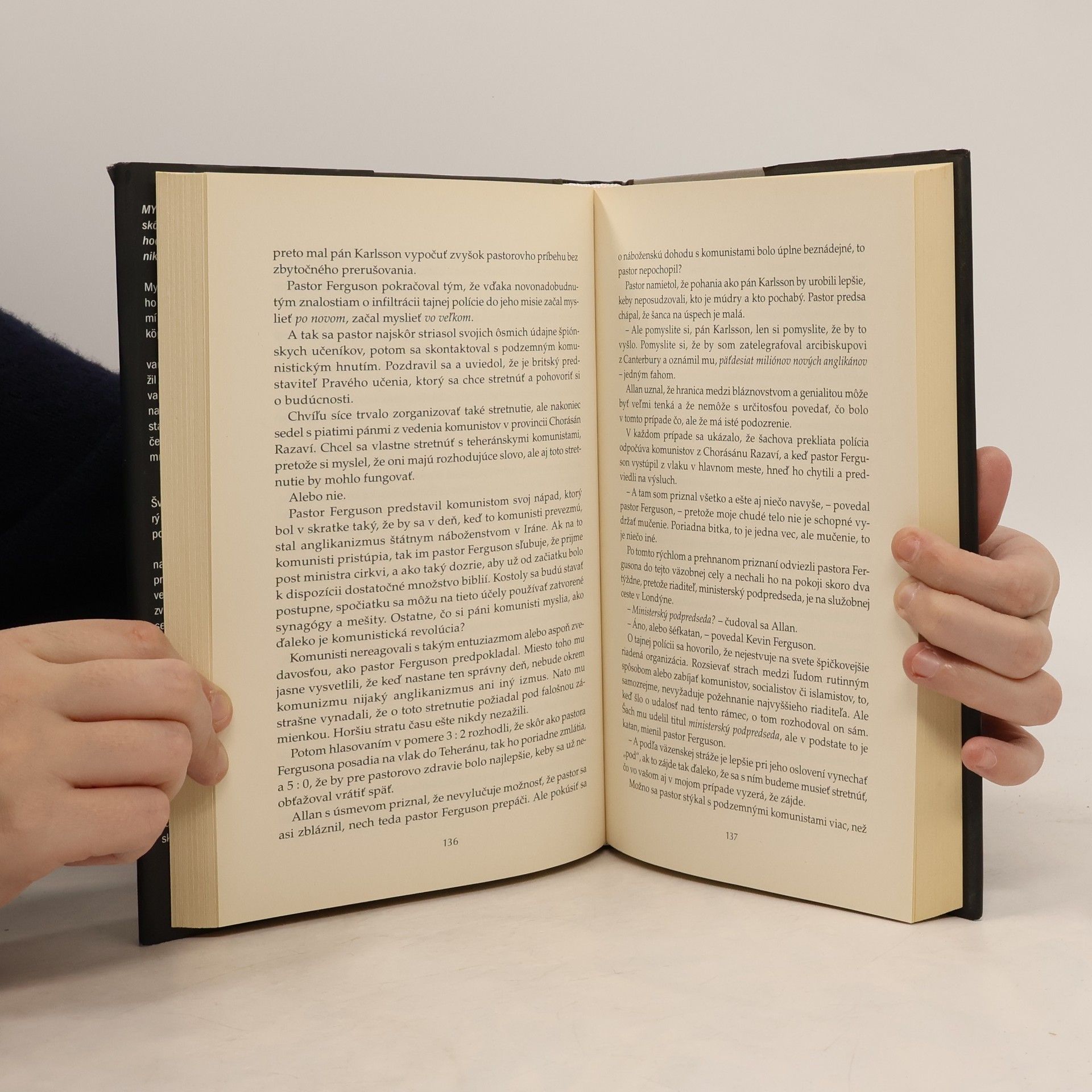 Jonas Jonasson Storočný starček, ktorý vyliezol z okna a zmizol