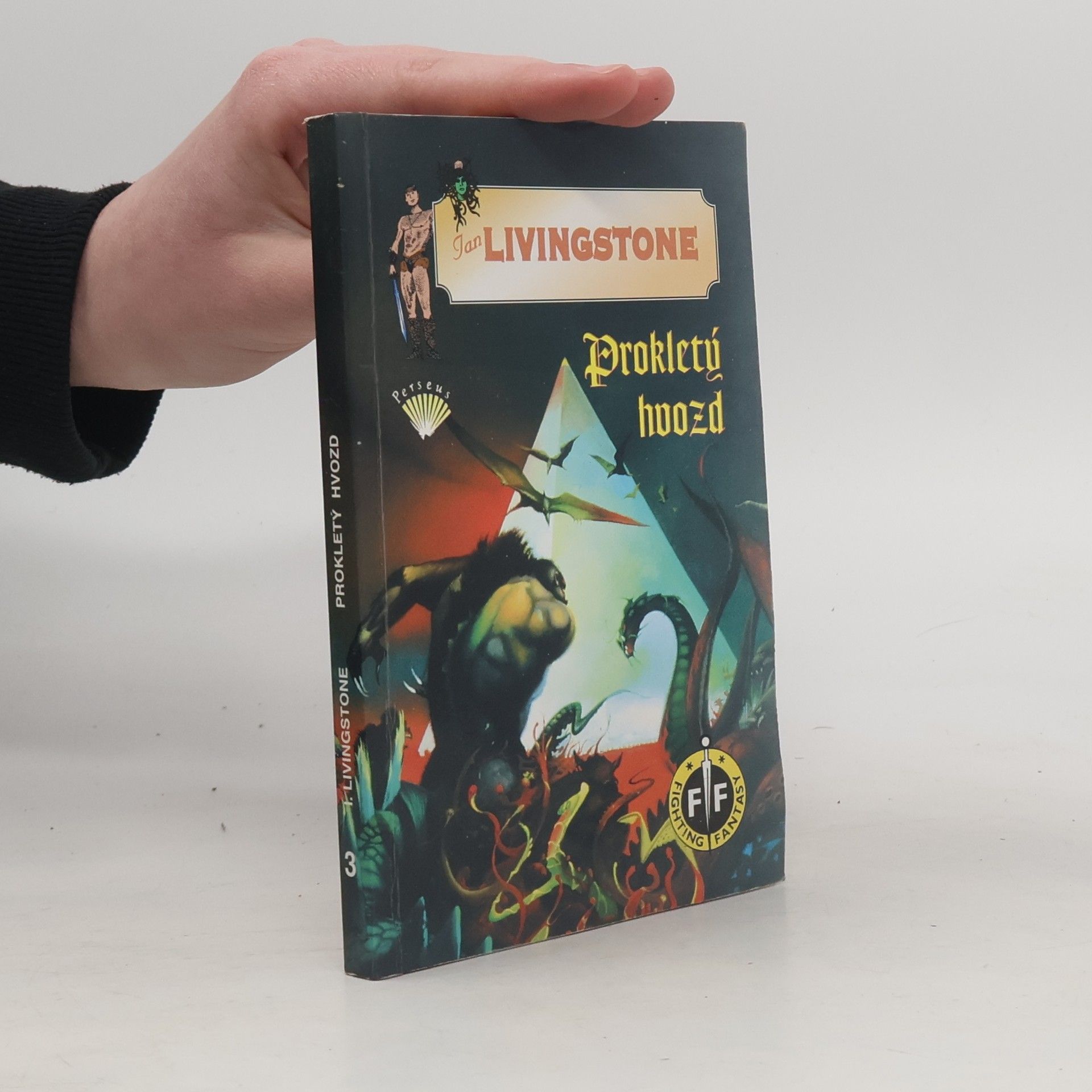 Ian Livingstone Prokletý hvozd