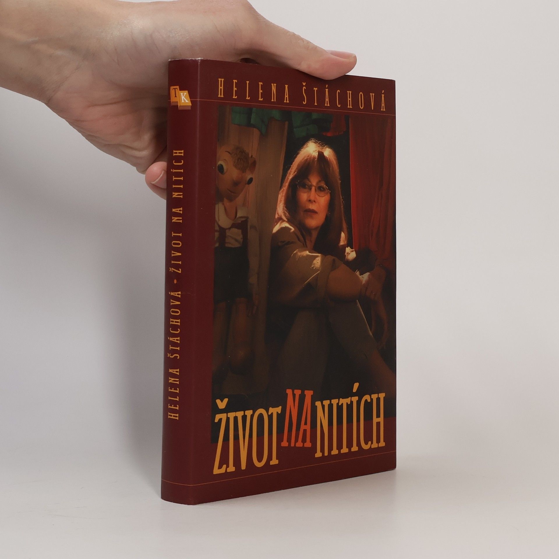 Helena Štáchová Život na nitích