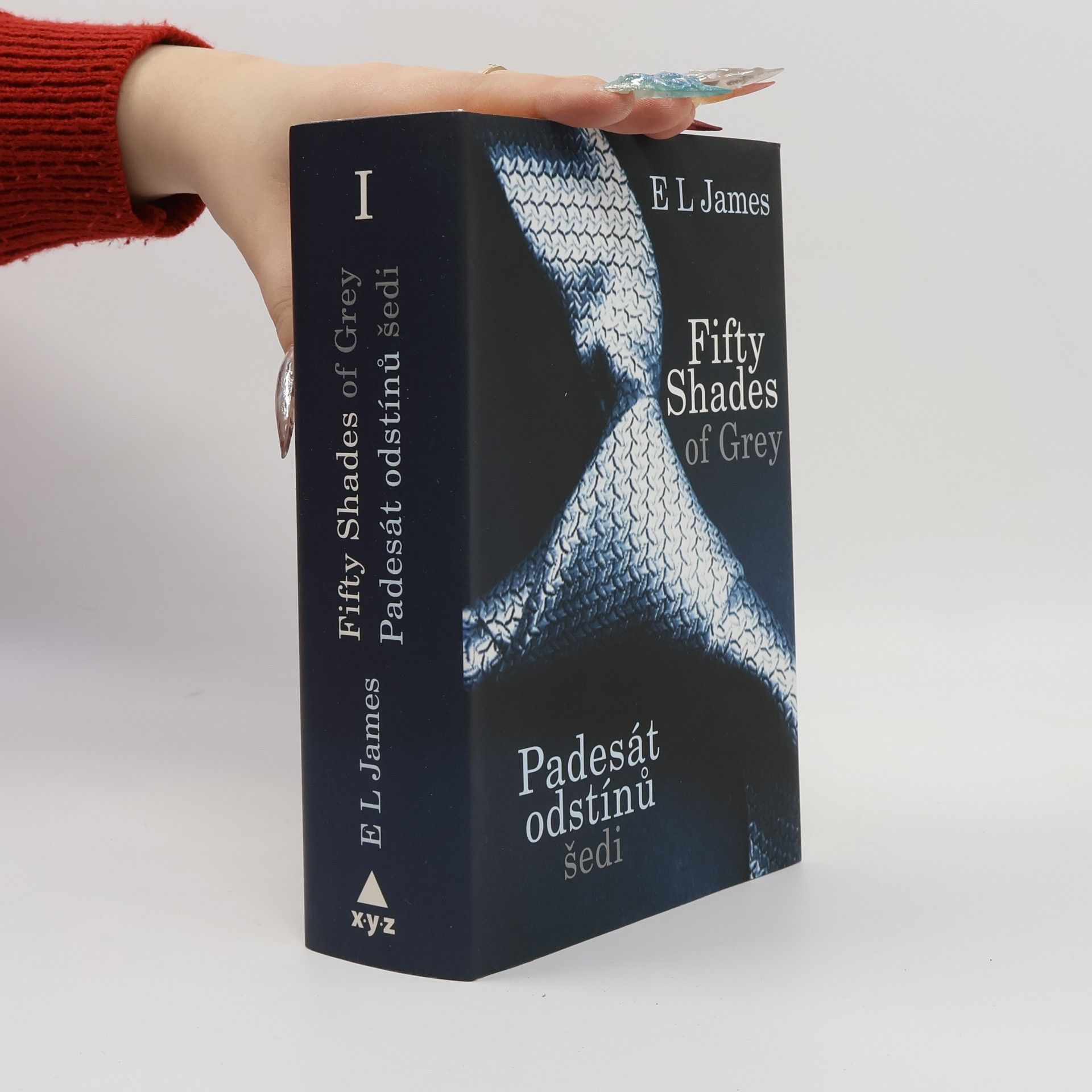 E L James Padesát odstínů šedi