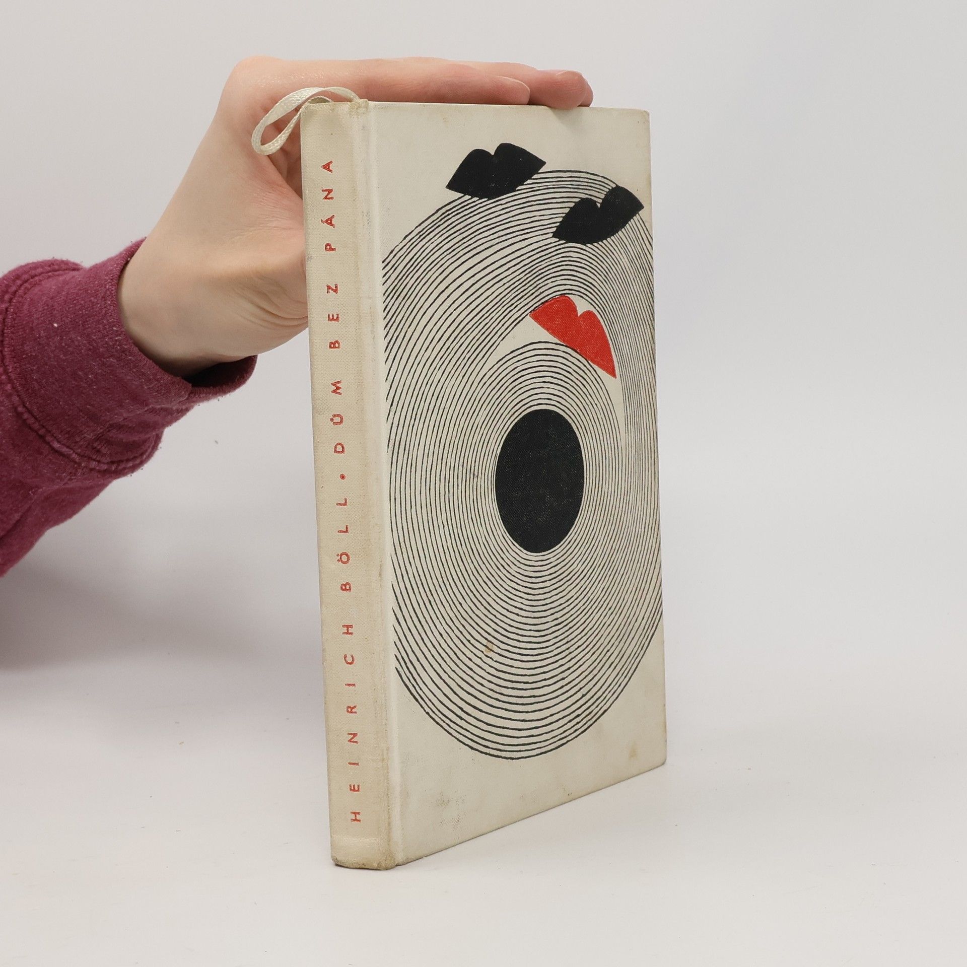 Heinrich Böll Dům bez pána