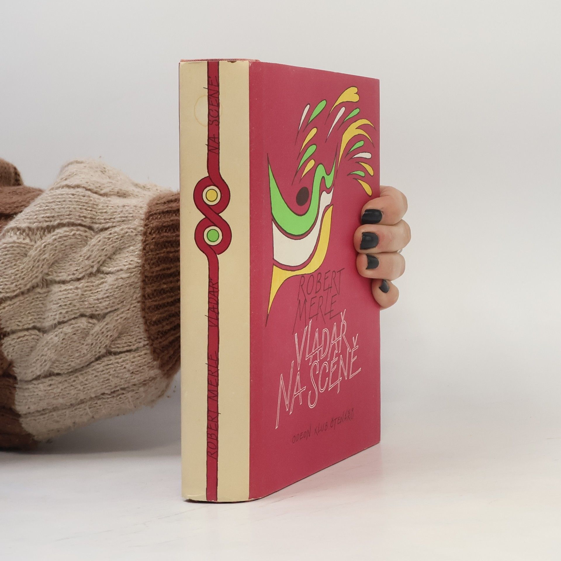 Robert Merle Vladař na scéně