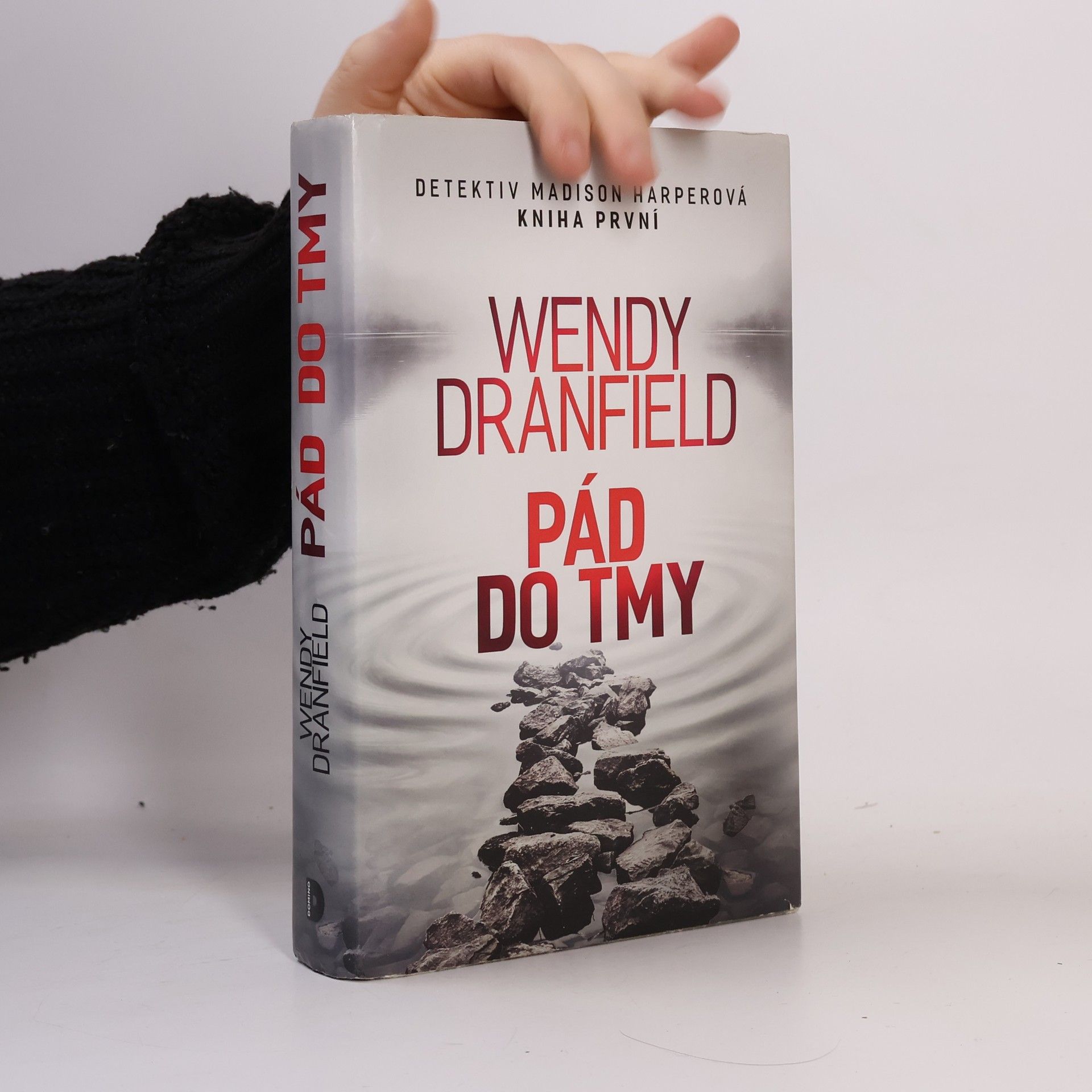 Wendy Dranfield Pád do tmy