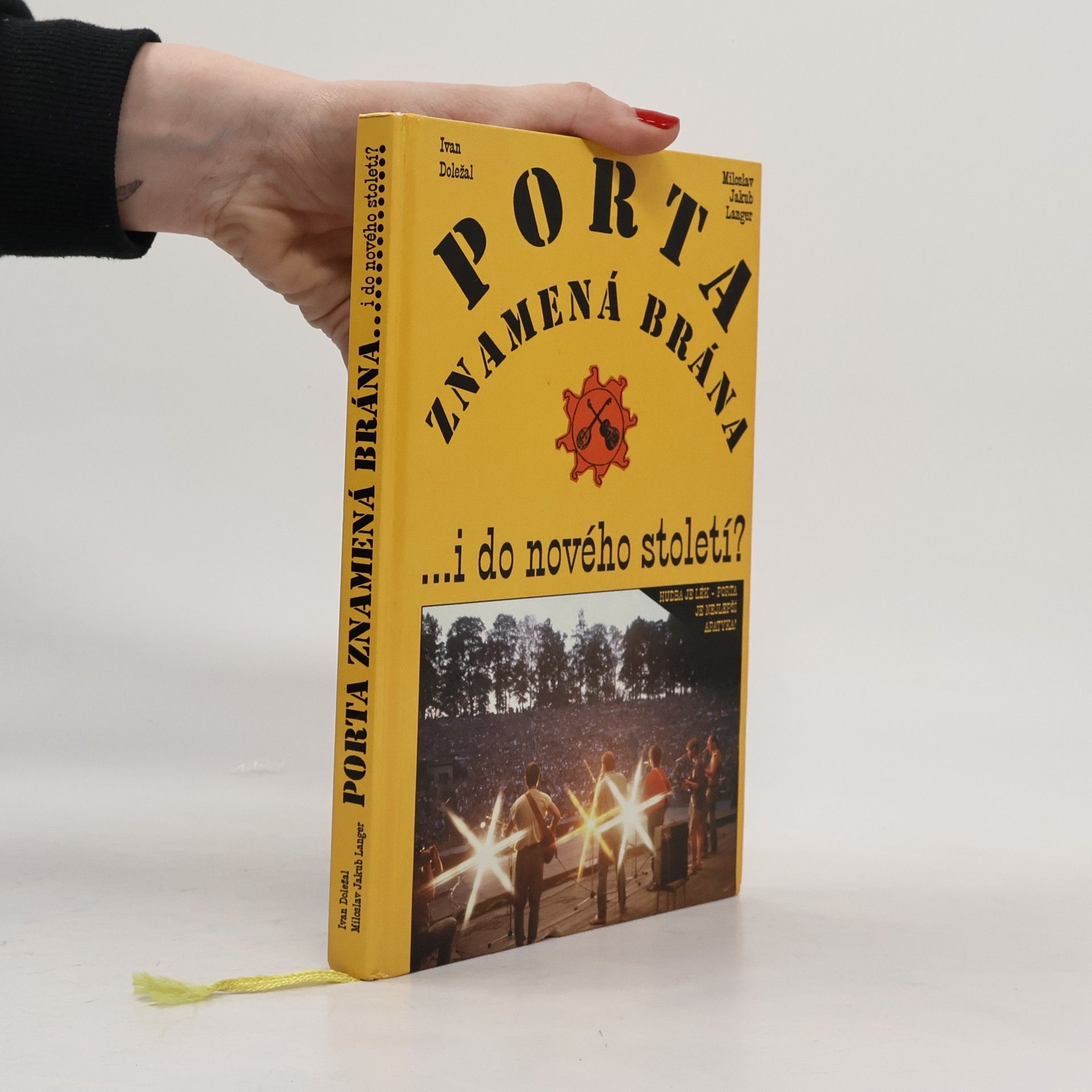 Miloslav Jakub Langer Porta znamená brána... i do nového století?